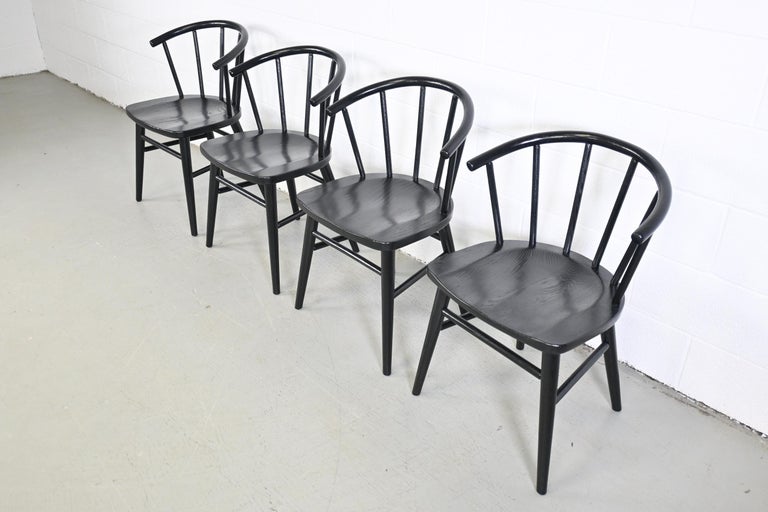 Oak Thonet Mid Century Modern Black Lacquered Spindle Back Chairs, Set of 4 For Sale