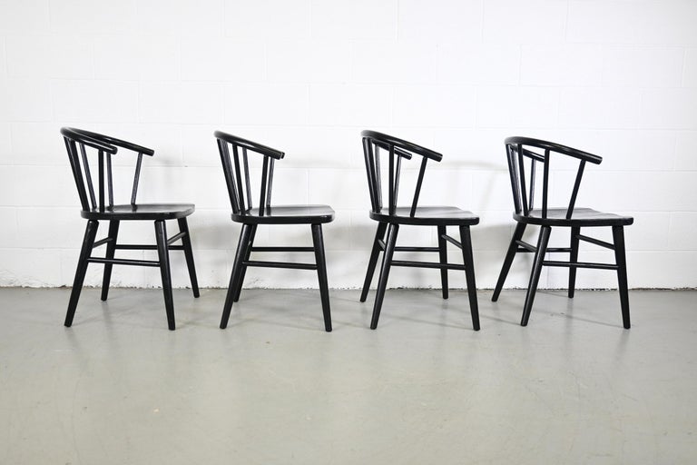 Thonet Mid Century Modern Black Lacquered Spindle Back Chairs, Set of 4 For Sale 1
