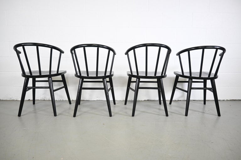 Thonet Mid Century Modern Black Lacquered Spindle Back Chairs, Set of 4 For Sale 2