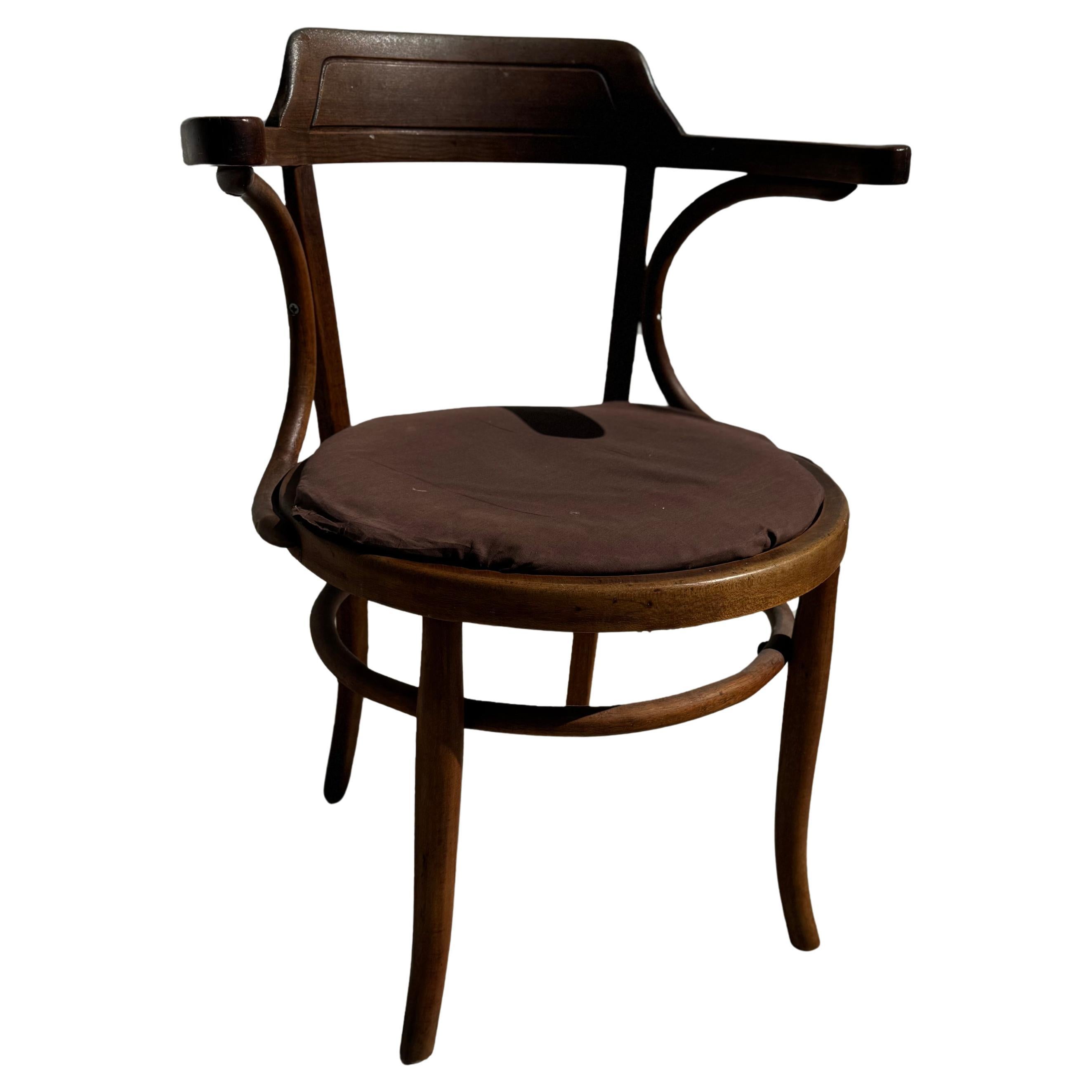 Poltrona in bengala in stile Thonet-Mundus in vendita