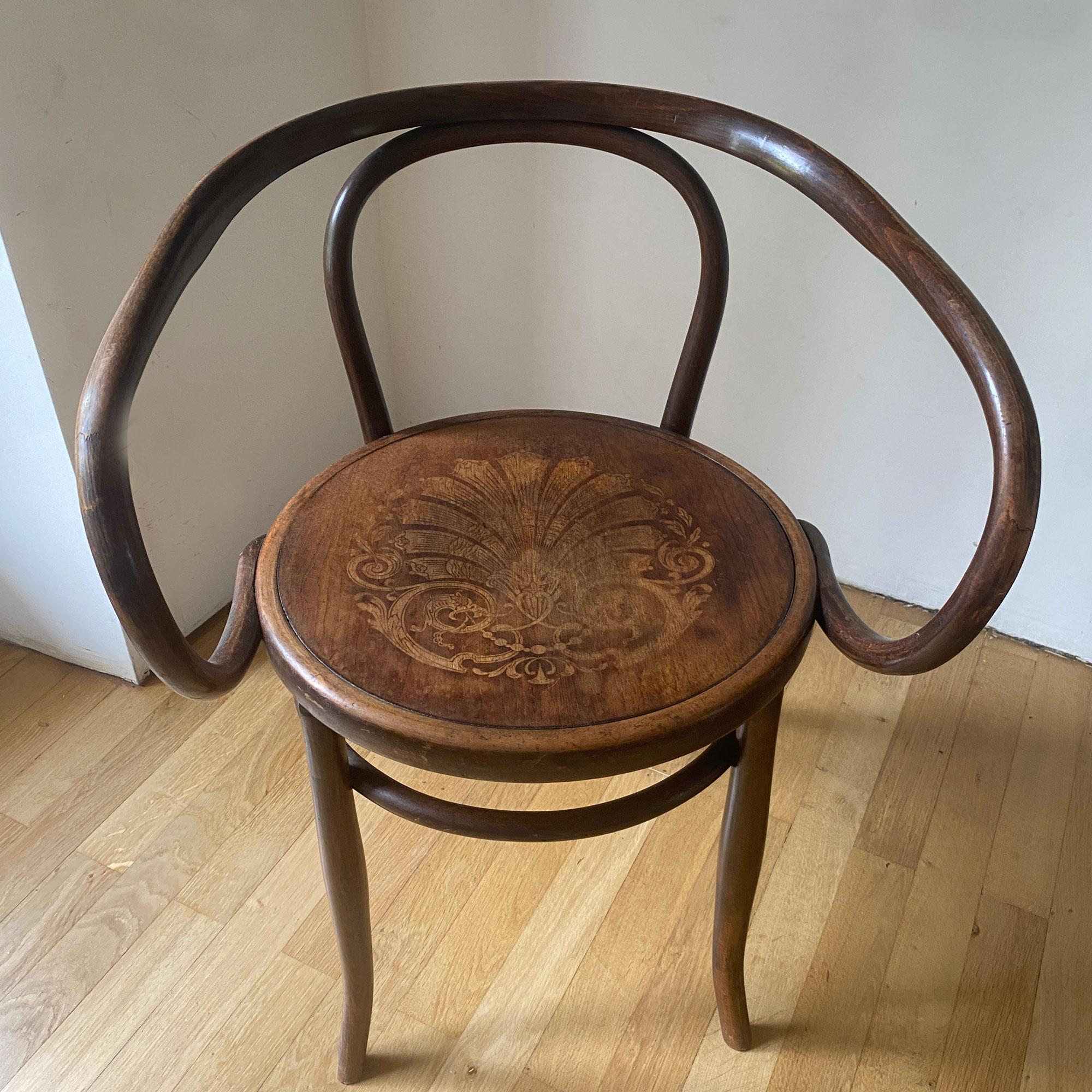 Sillón Thonet n°9 Le Corbusier en Bueno estado para la venta en Grenoble, FR