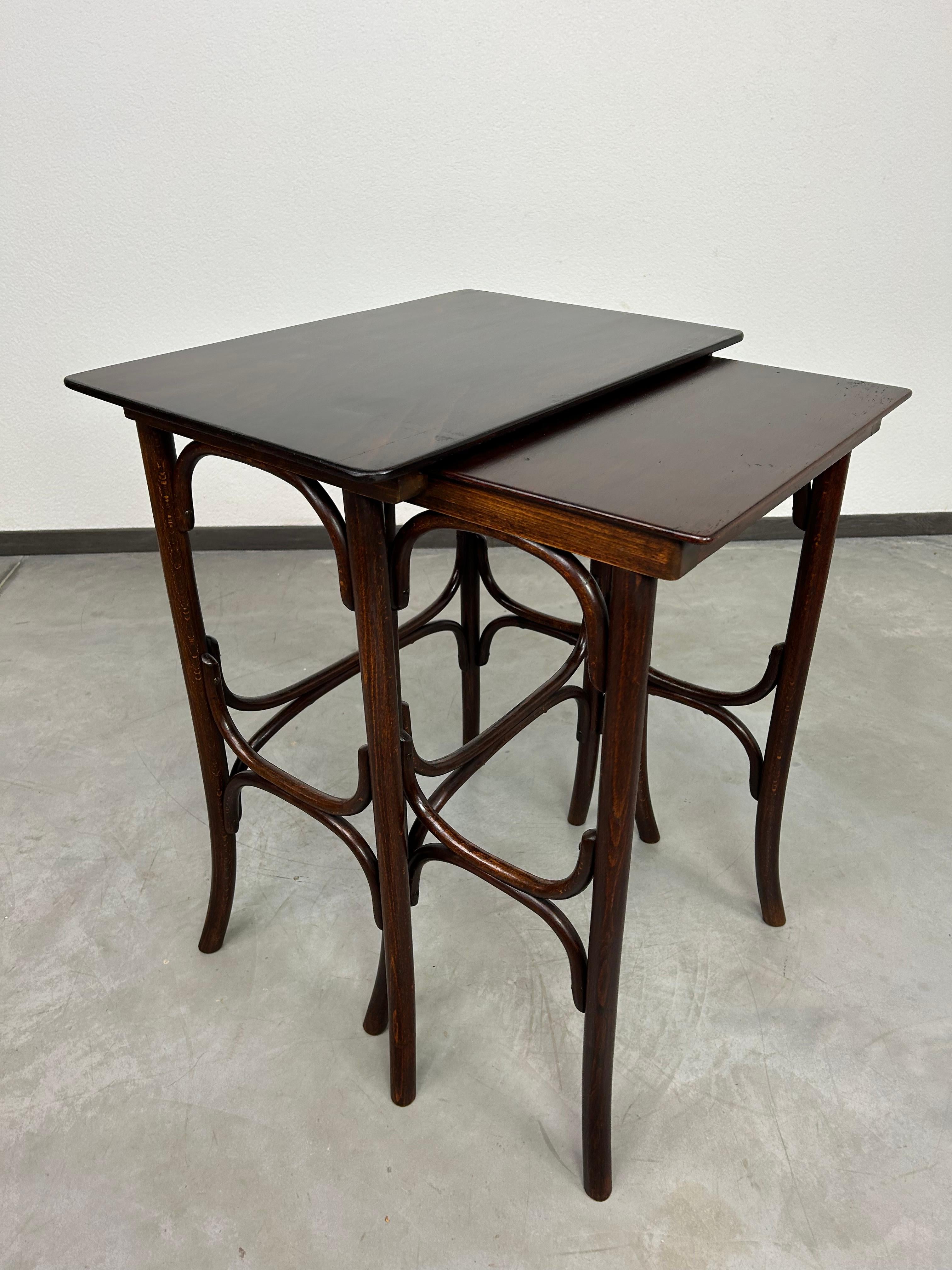 Thonet nesting tables For Sale 1