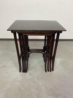 Thonet nesting tables no.1