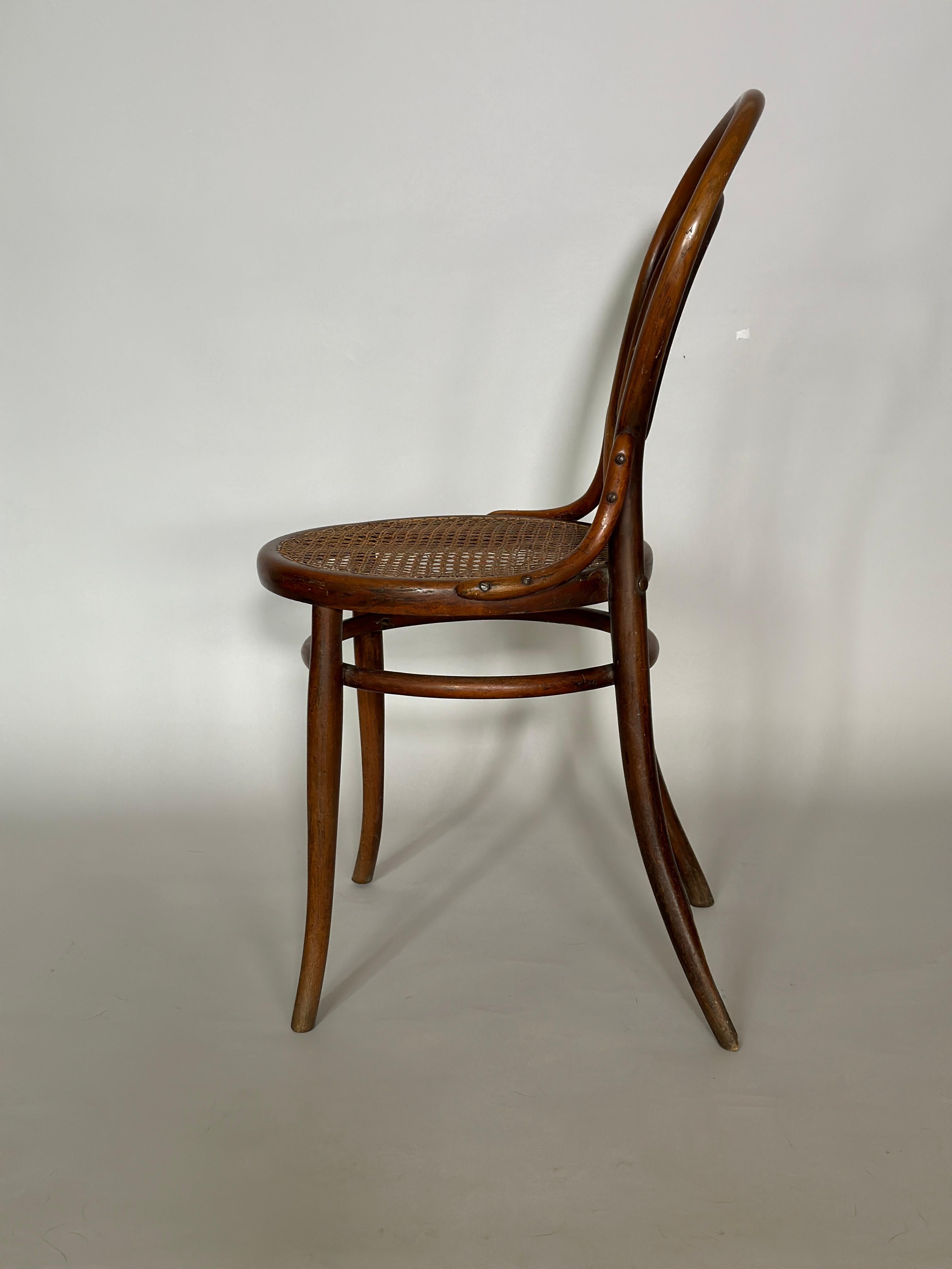 Art Nouveau Thonet No `14 Chair 1910 For Sale