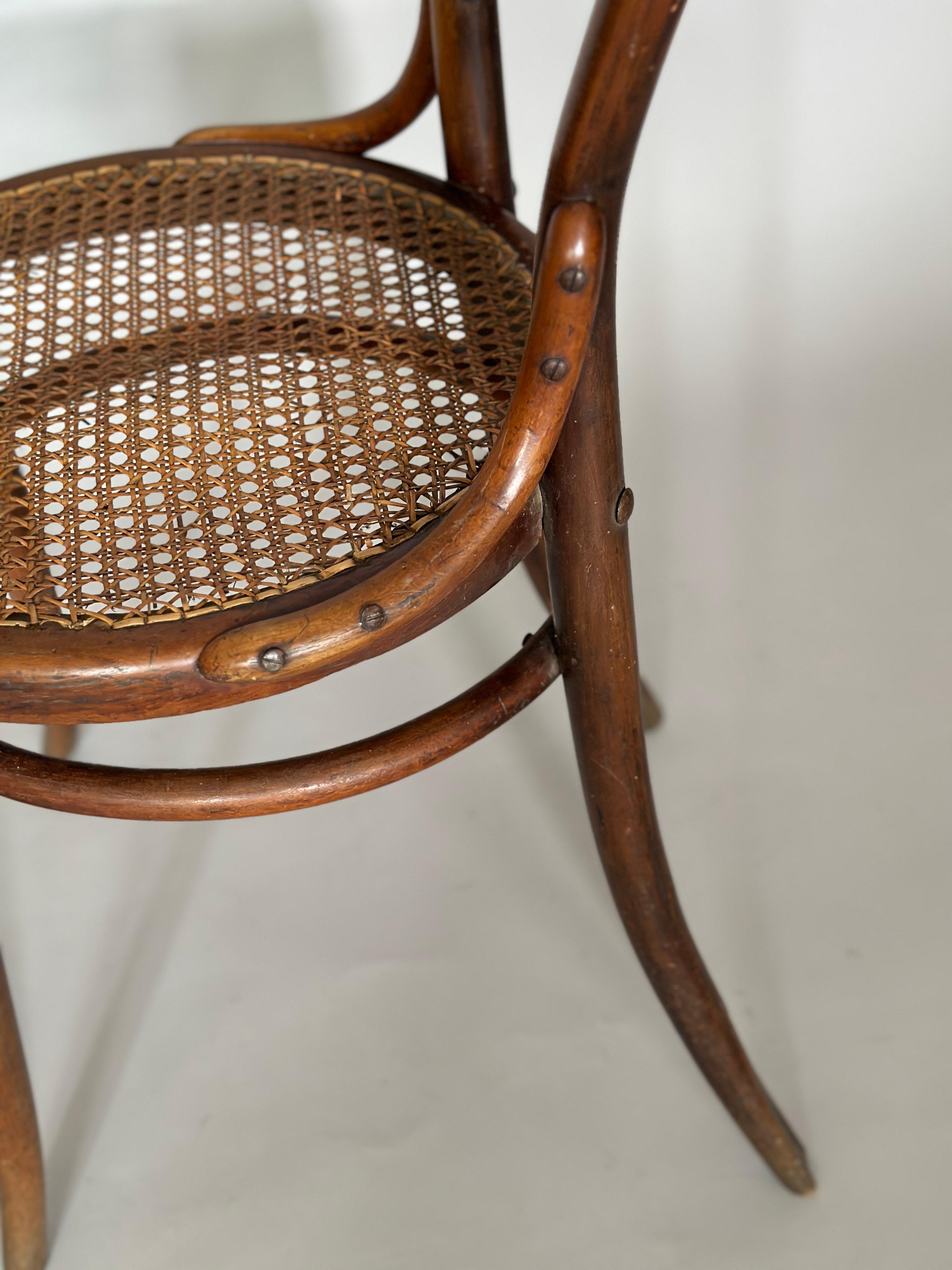 Thonet No `14 Chair 1910 In Good Condition For Sale In Čelinac, BA