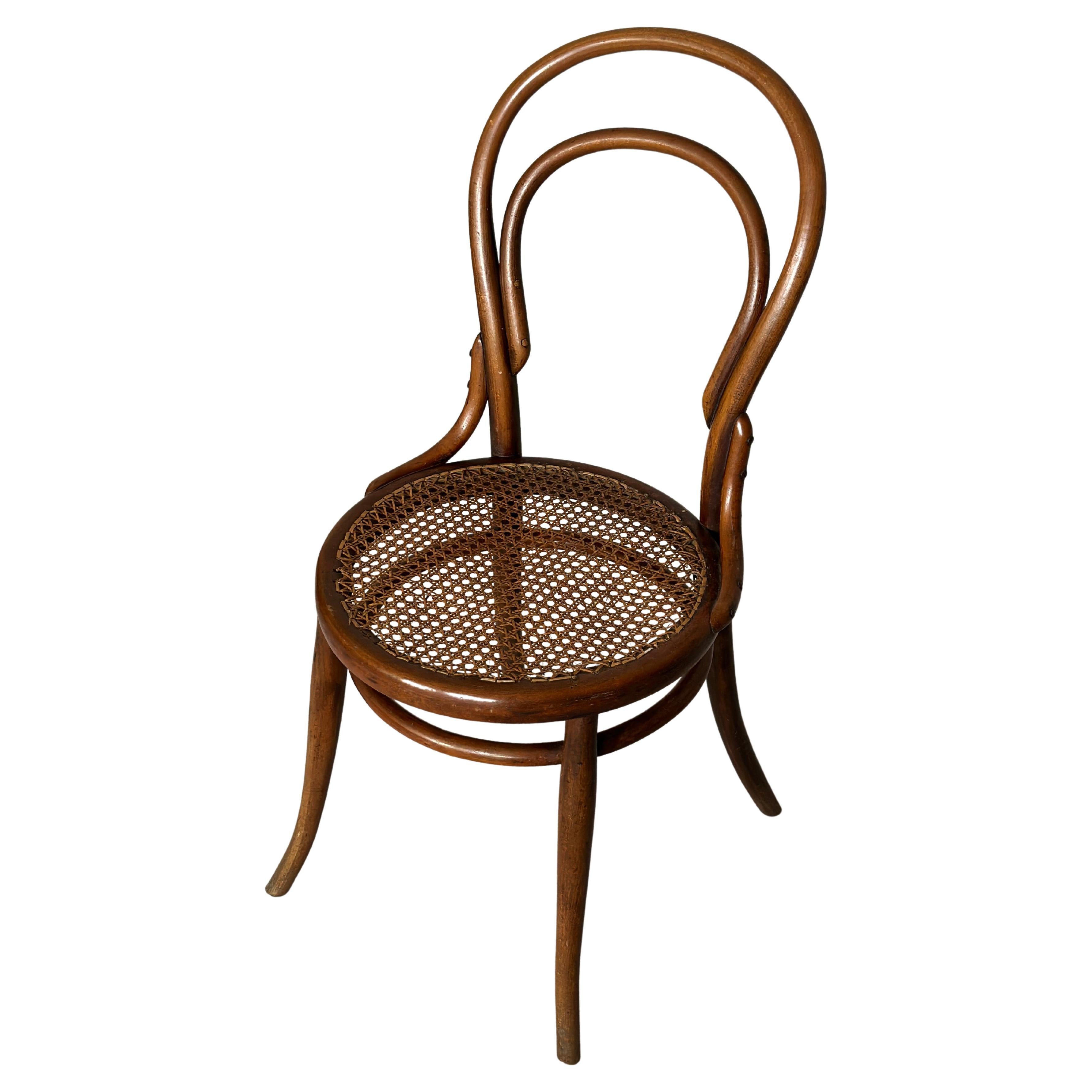 Thonet No `14 Chair 1910 For Sale