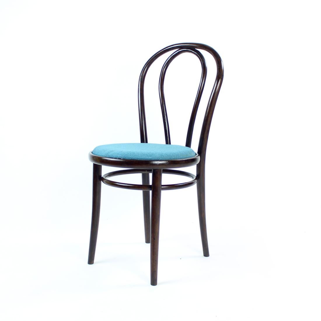 Mid-20th Century Thonet No. 16 Bistro Chair Model by Ton, Czechoslovakia 1960s For Sale