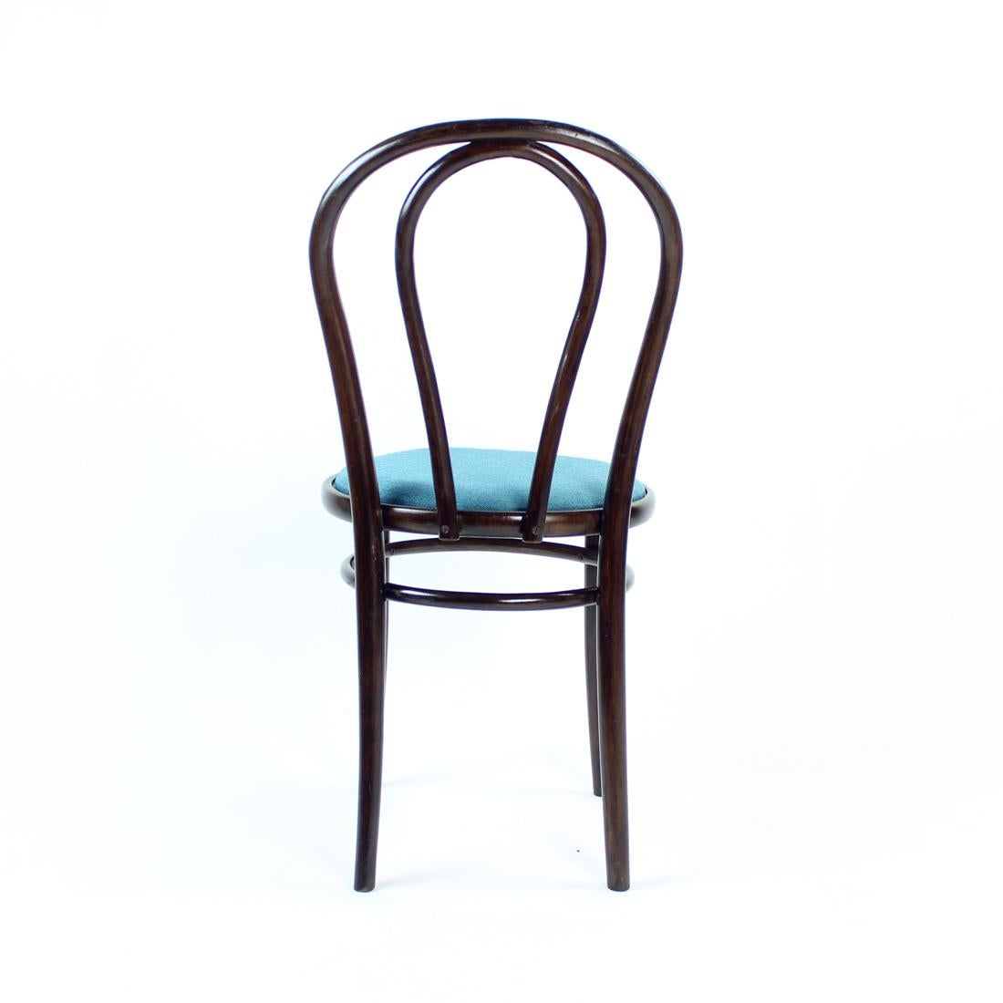 Thonet No. 16 Bistro Chair Model by Ton, Czechoslovakia 1960s For Sale 2
