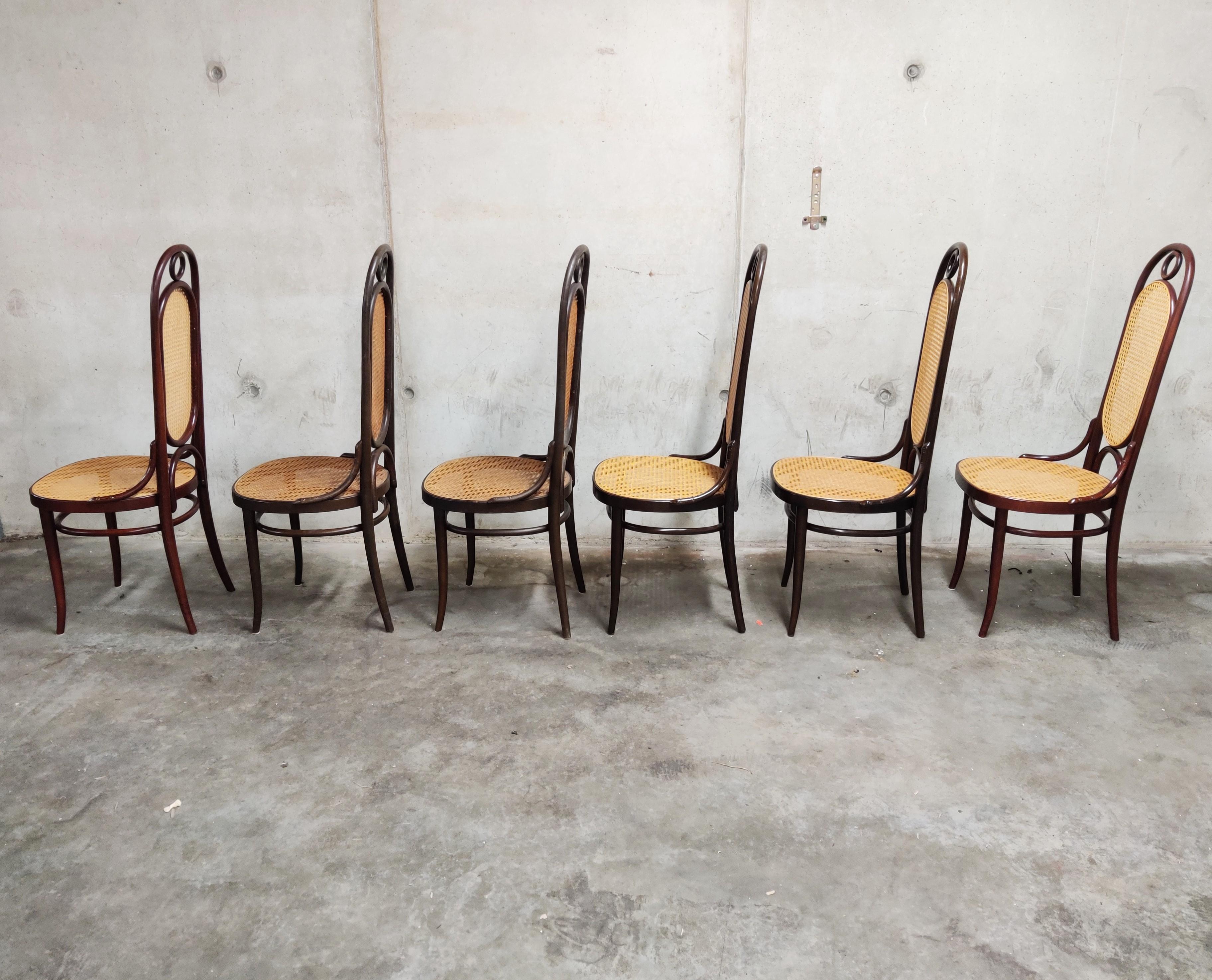 Thonet No. 17 Dining Chairs, Set of Six, 1980s In Good Condition In HEVERLEE, BE