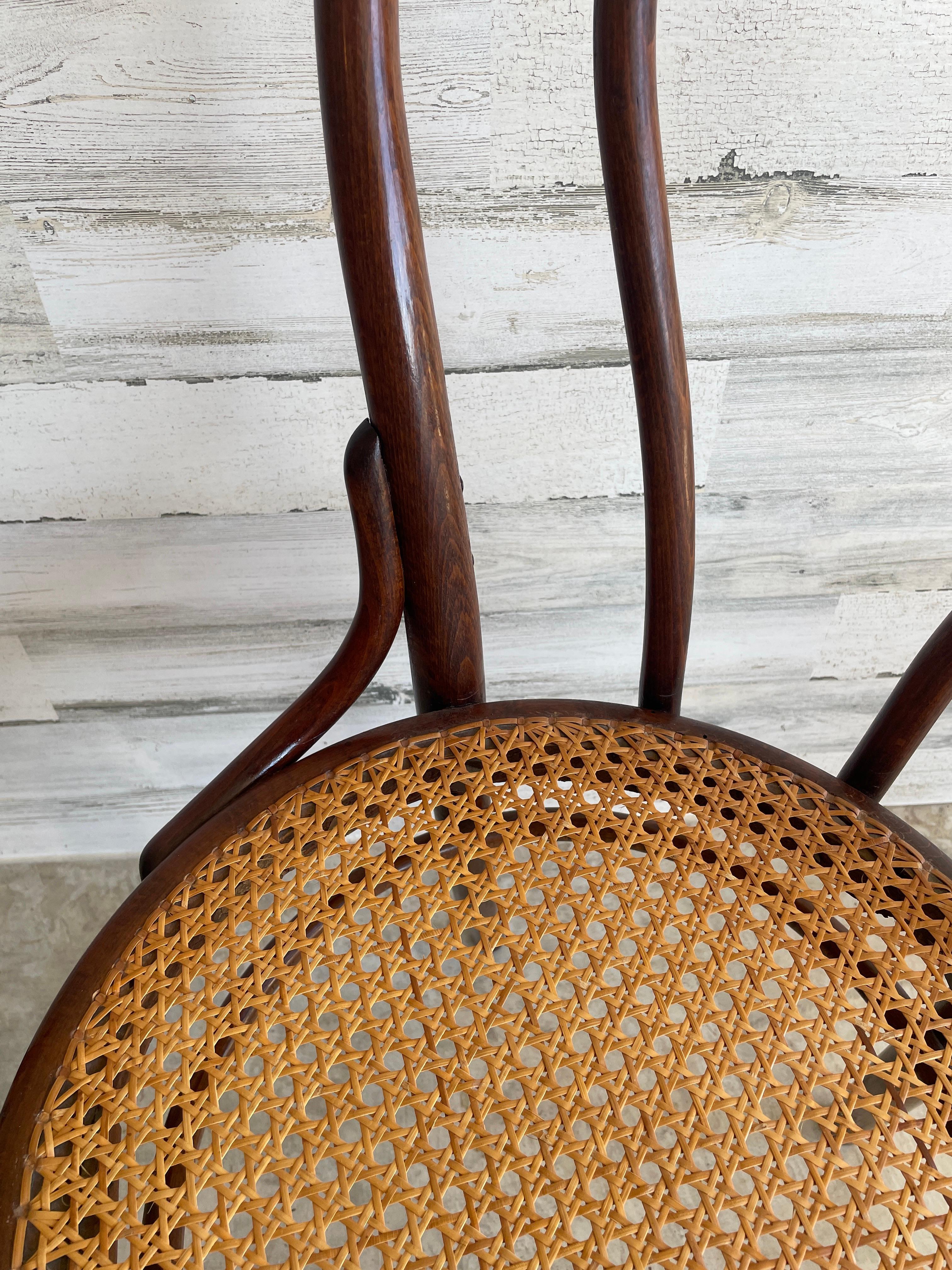 Thonet No 18 Cane & Bentwood Dining Chairs In Good Condition For Sale In Denton, TX