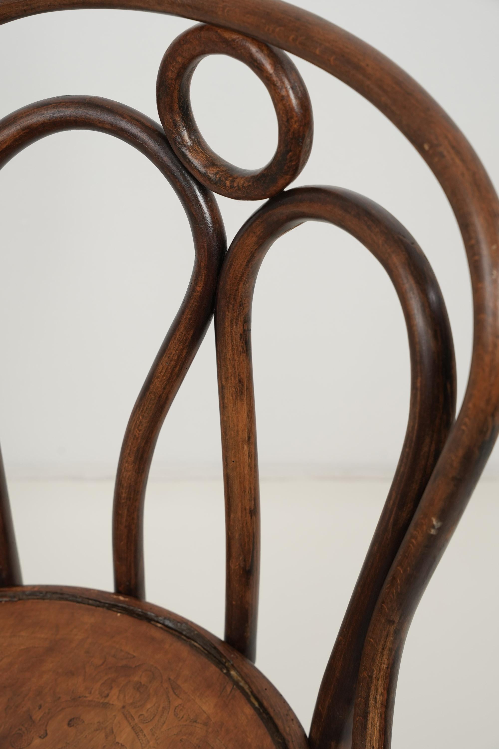 Early 20th Century Thonet No 19 Chair 1900s For Sale