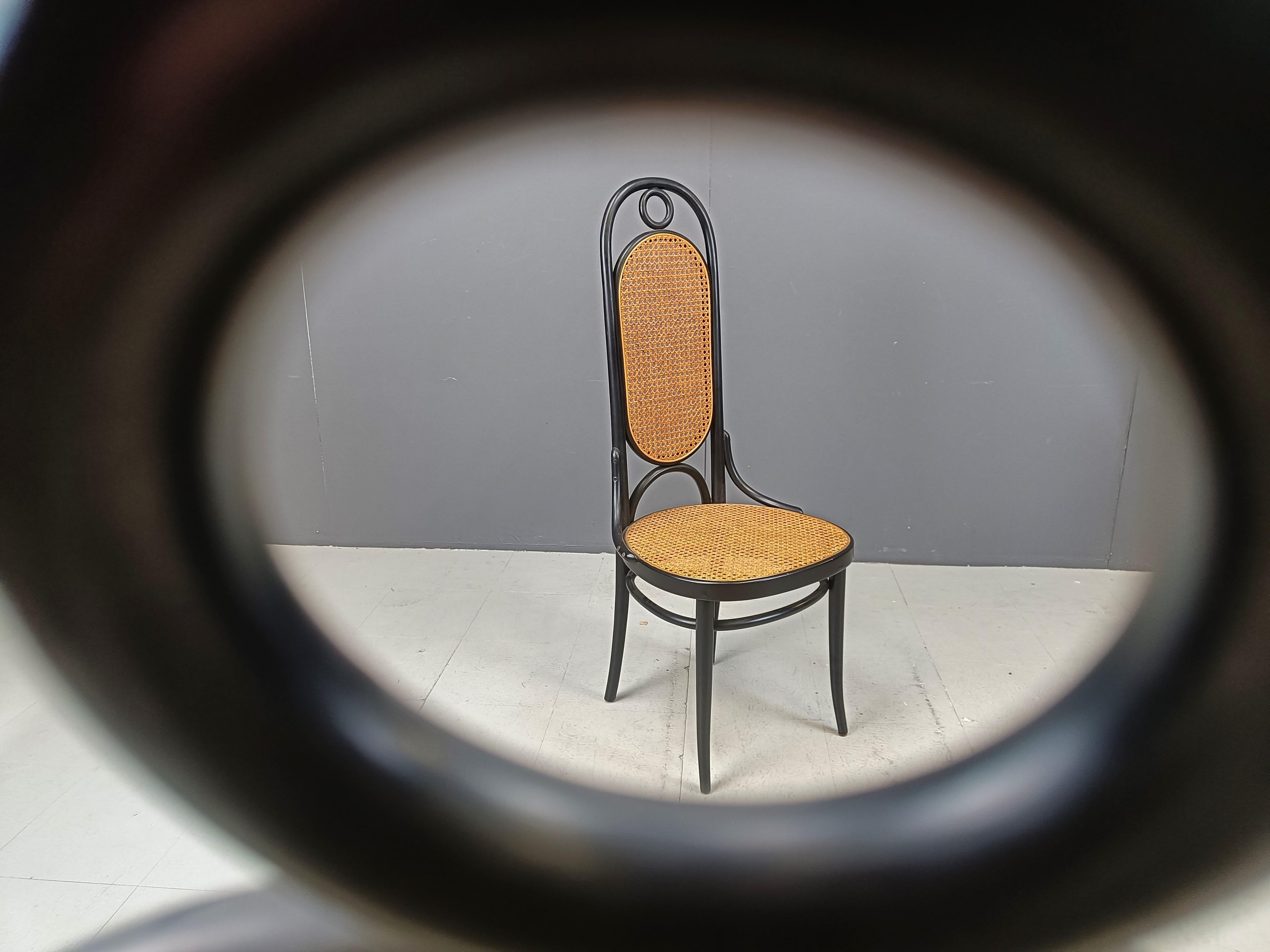 Set of 6 Thonet no. 207 'Long johns' high back dining chairs.

Gorgeous 'art nouveau' design era dining chairs made from bentwood and cane webbing seats and backrests.

1981 - Austria

Dimensions:

Measurements: 
Height: 111cm
Width: 44cm
Depth: