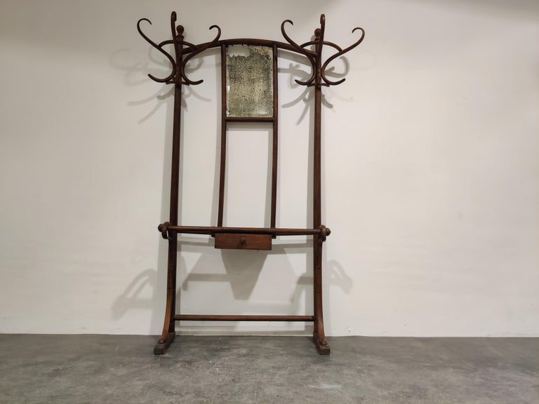 Art Nouveau Thonet No.4 Coat Stand with Mirror, 1920s For Sale