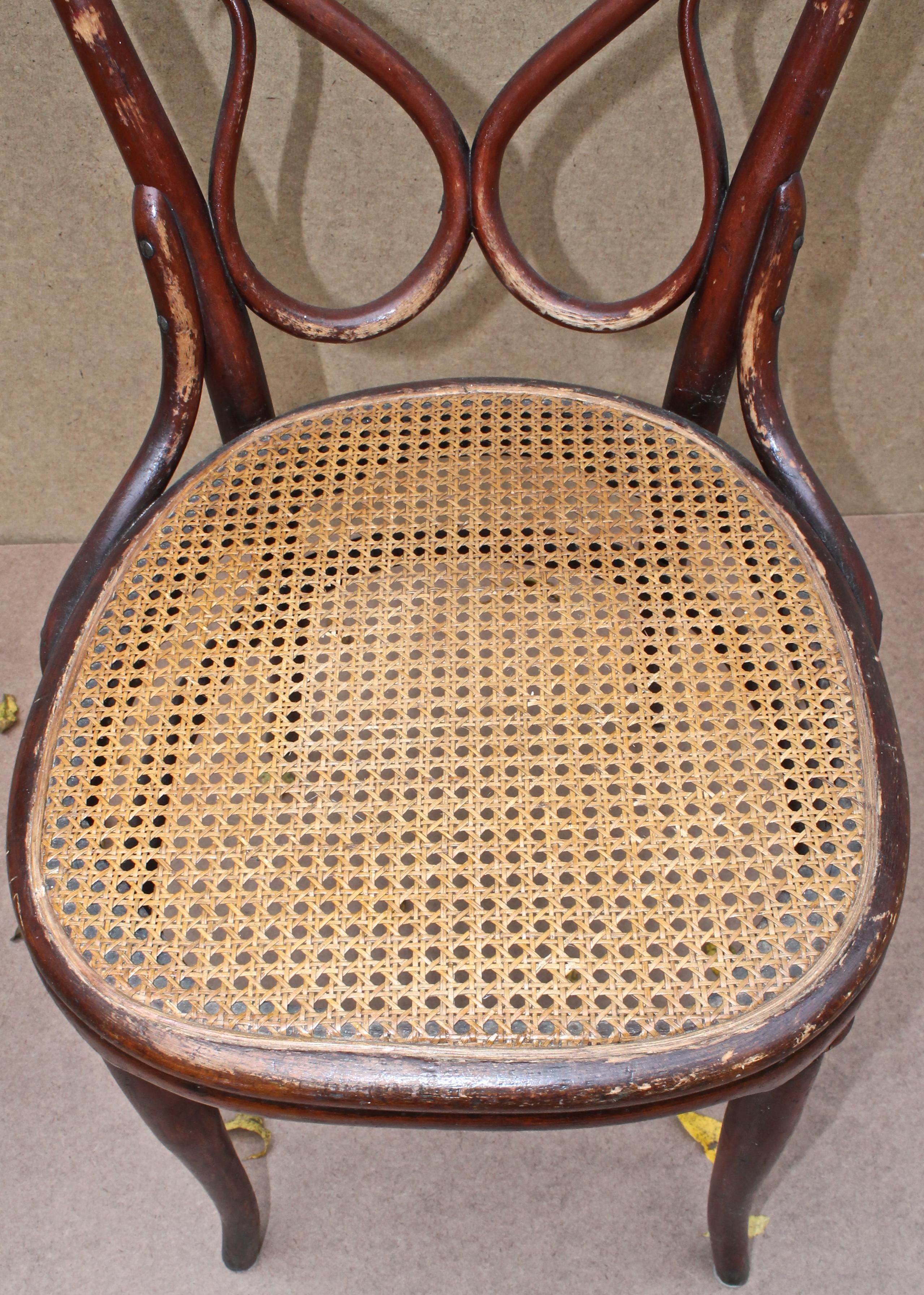 Thonet No.4 Iconic Bentwood Side Chair 1