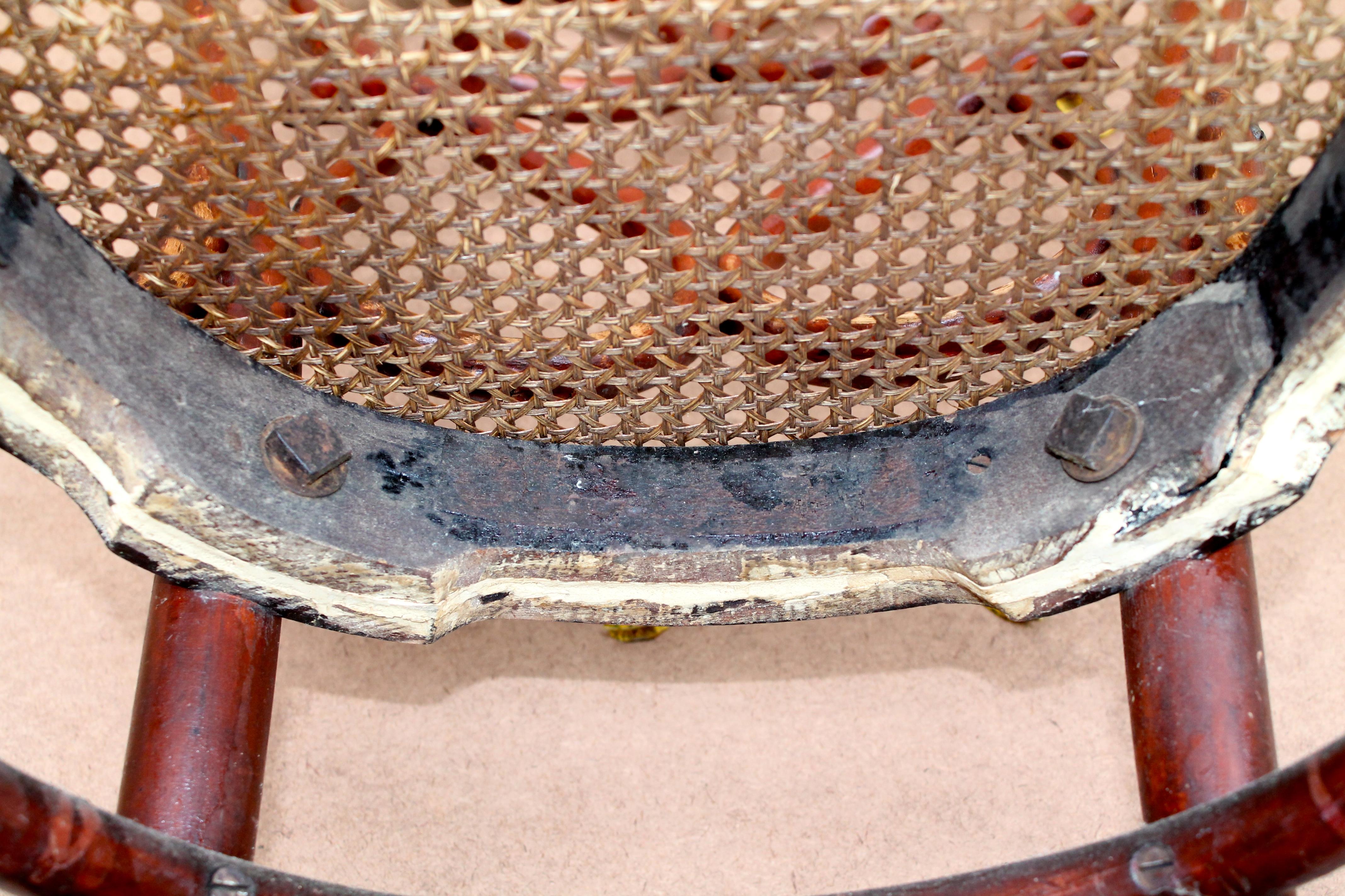 Thonet No.4 Iconic Bentwood Side Chair 4