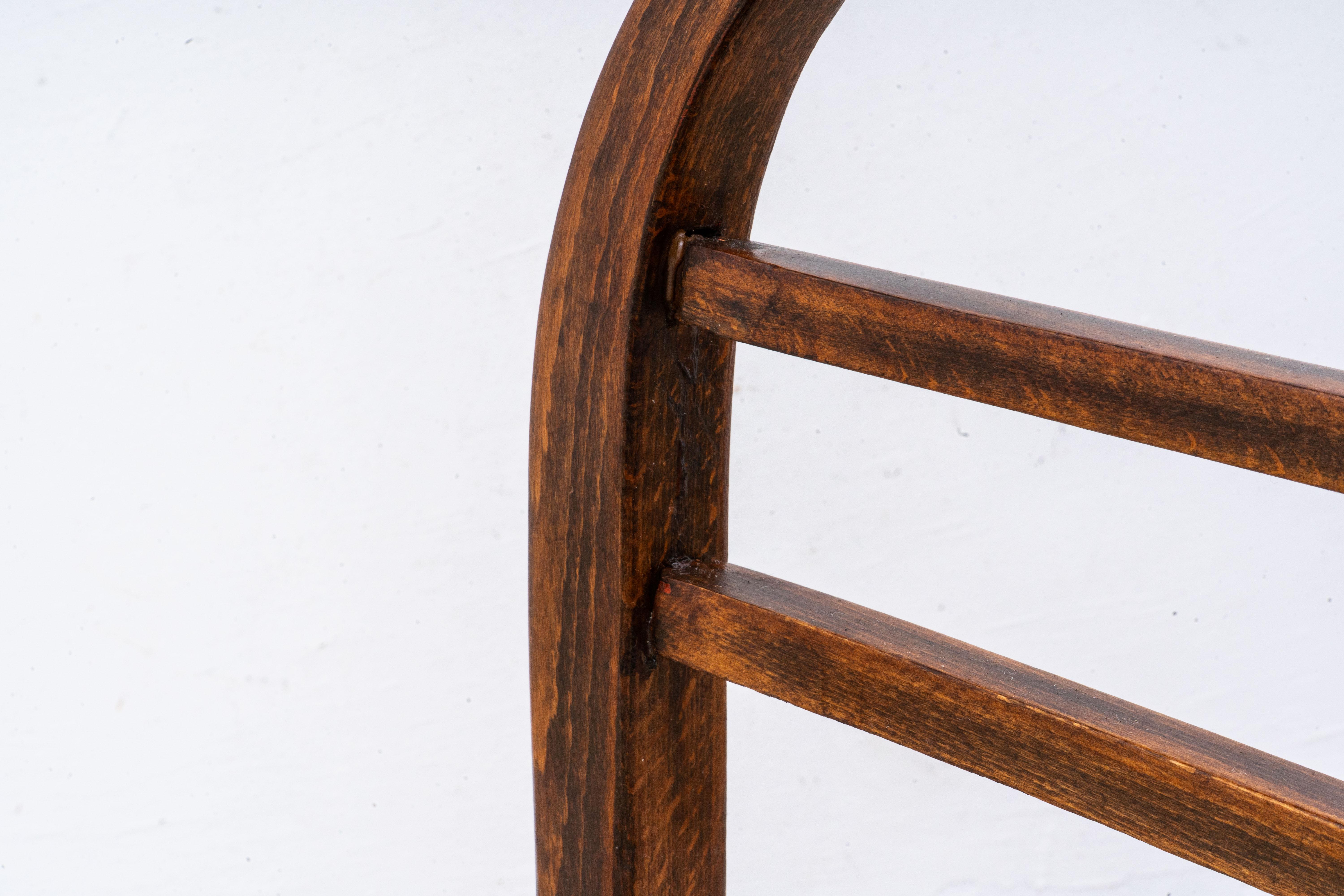 Thonet - Otto Wagner - Fauteuil (2) - No. 6514 - Hêtre, cuir en vente 11