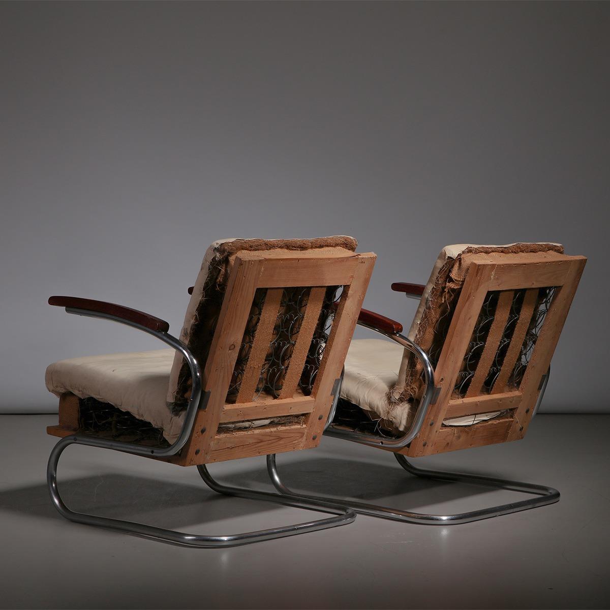 Allemand Paire de fauteuils cantilever Bauhaus S411 chromés Thonet, années 1930 en vente