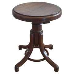 Holzhocker