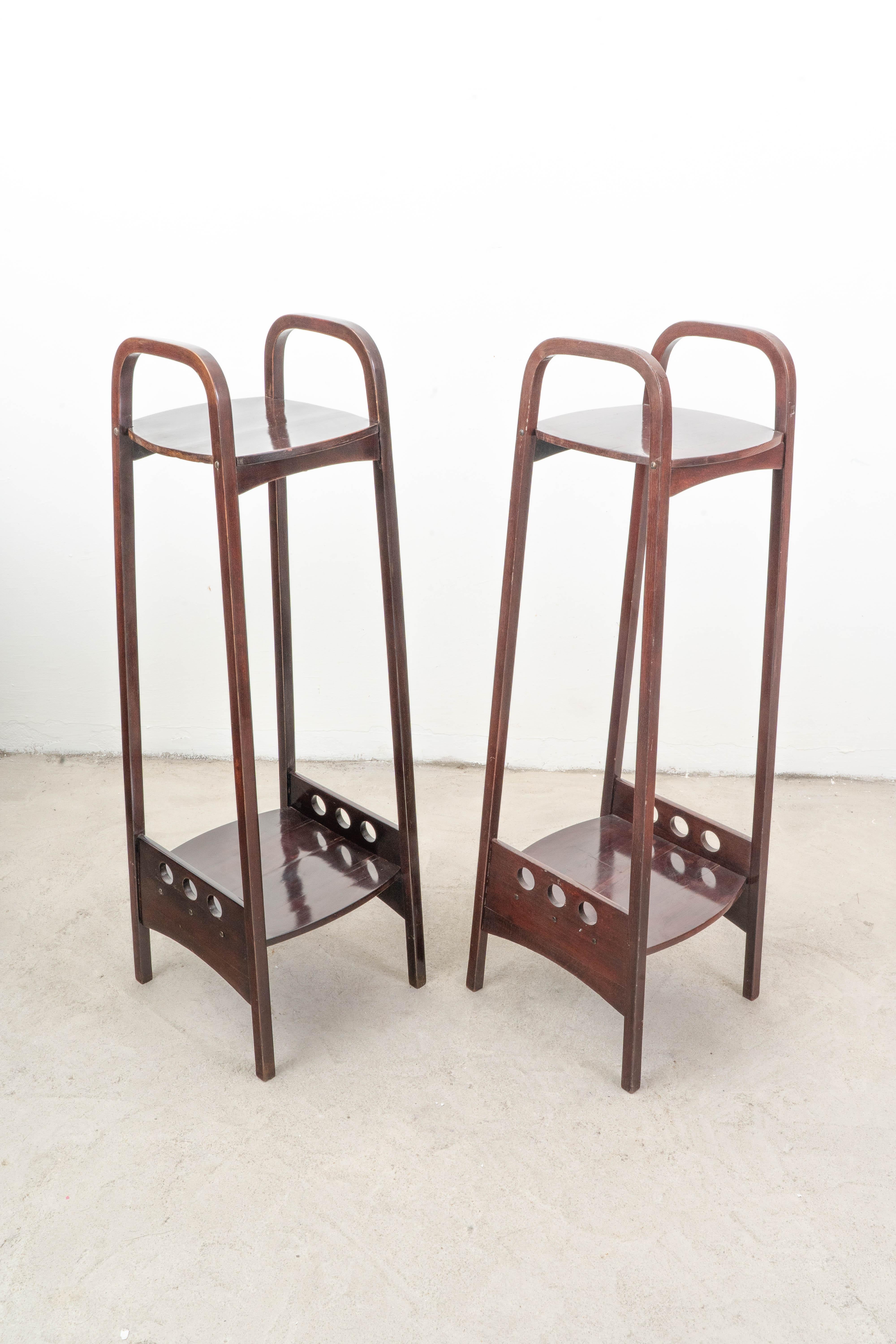 Thonet - Supporto per piante (2) - Beeche in vendita 1