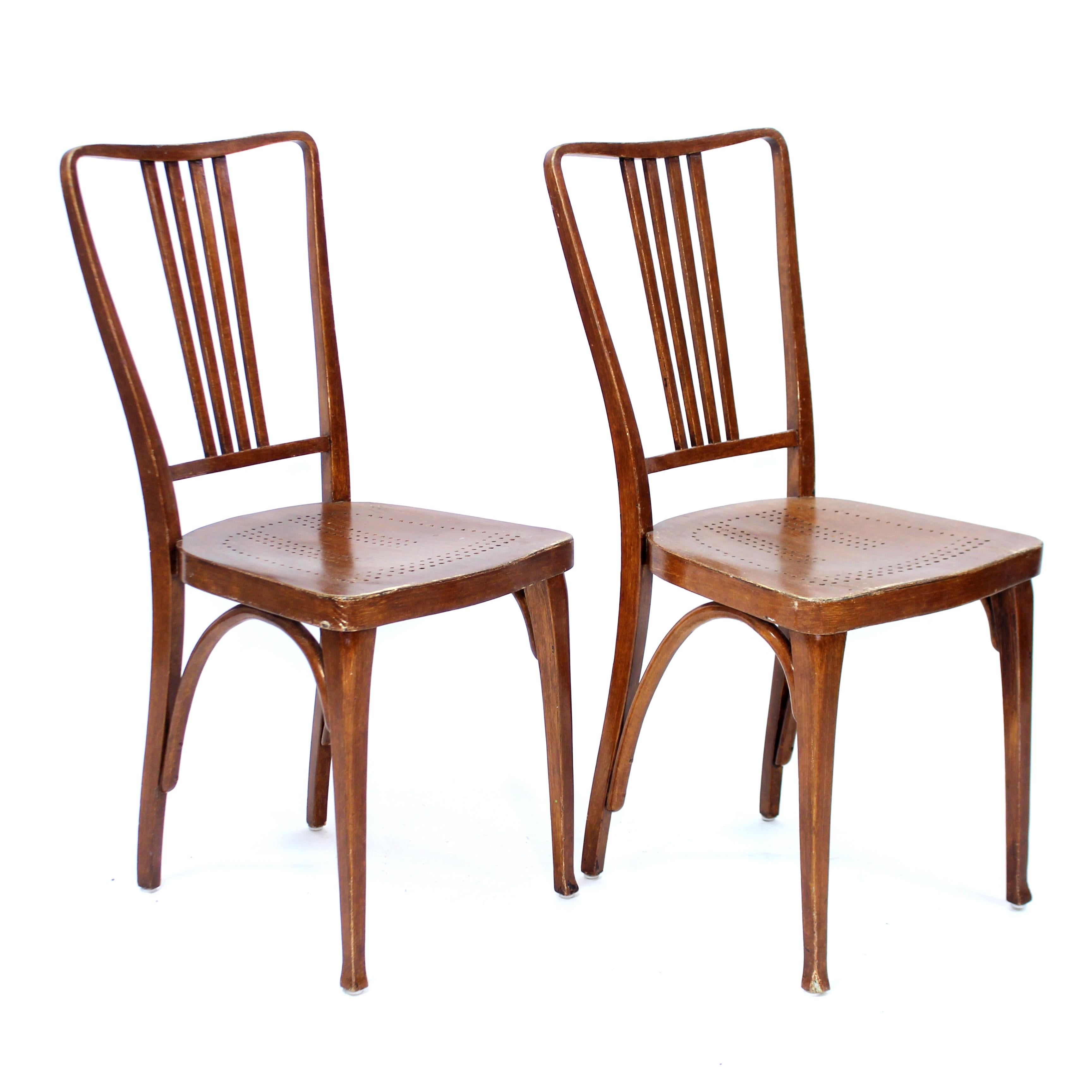 Thonet, raro par de sillas, principios de 1900 Austríaco en venta