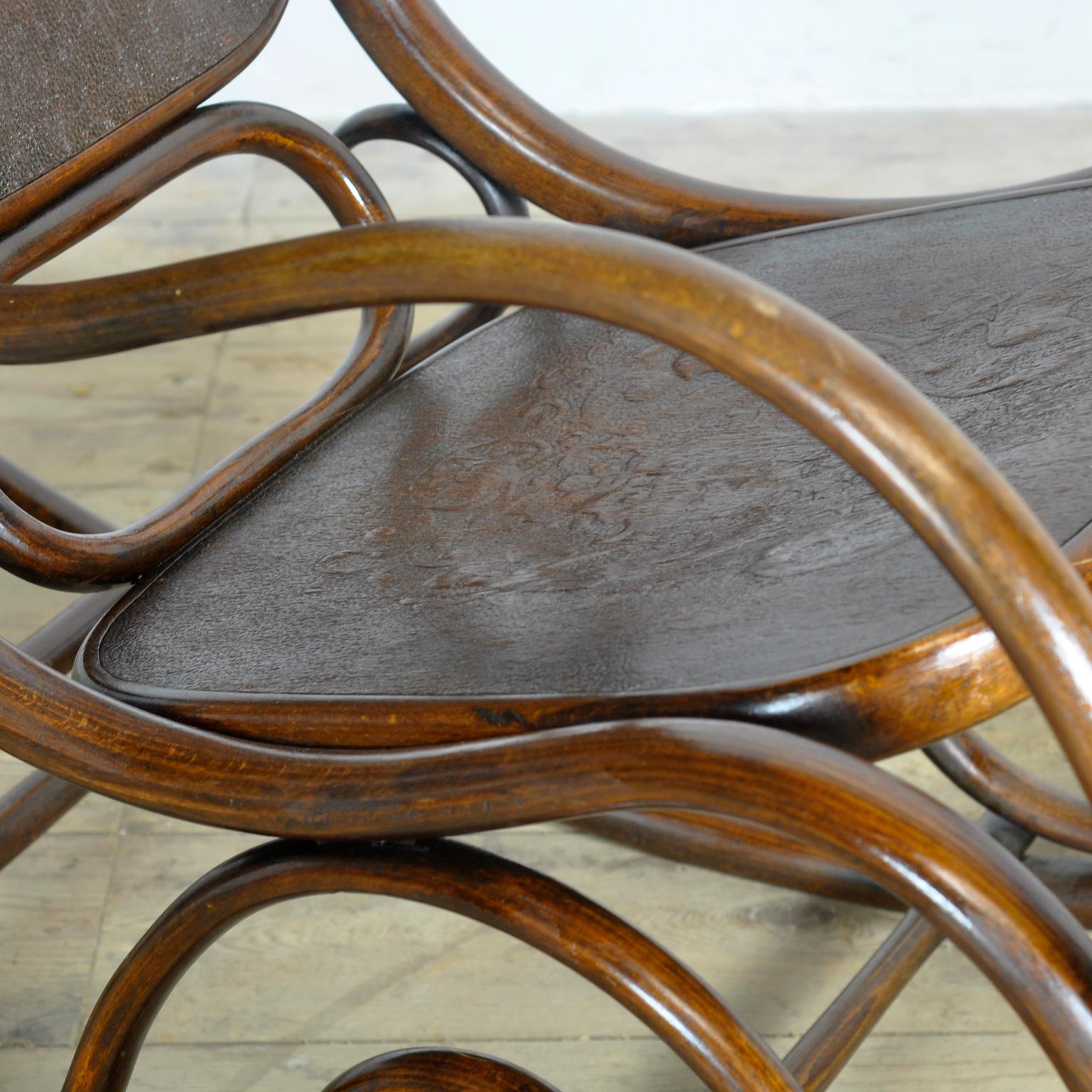 Inizio XX secolo Sedia a dondolo Thonet, 1920 circa in vendita