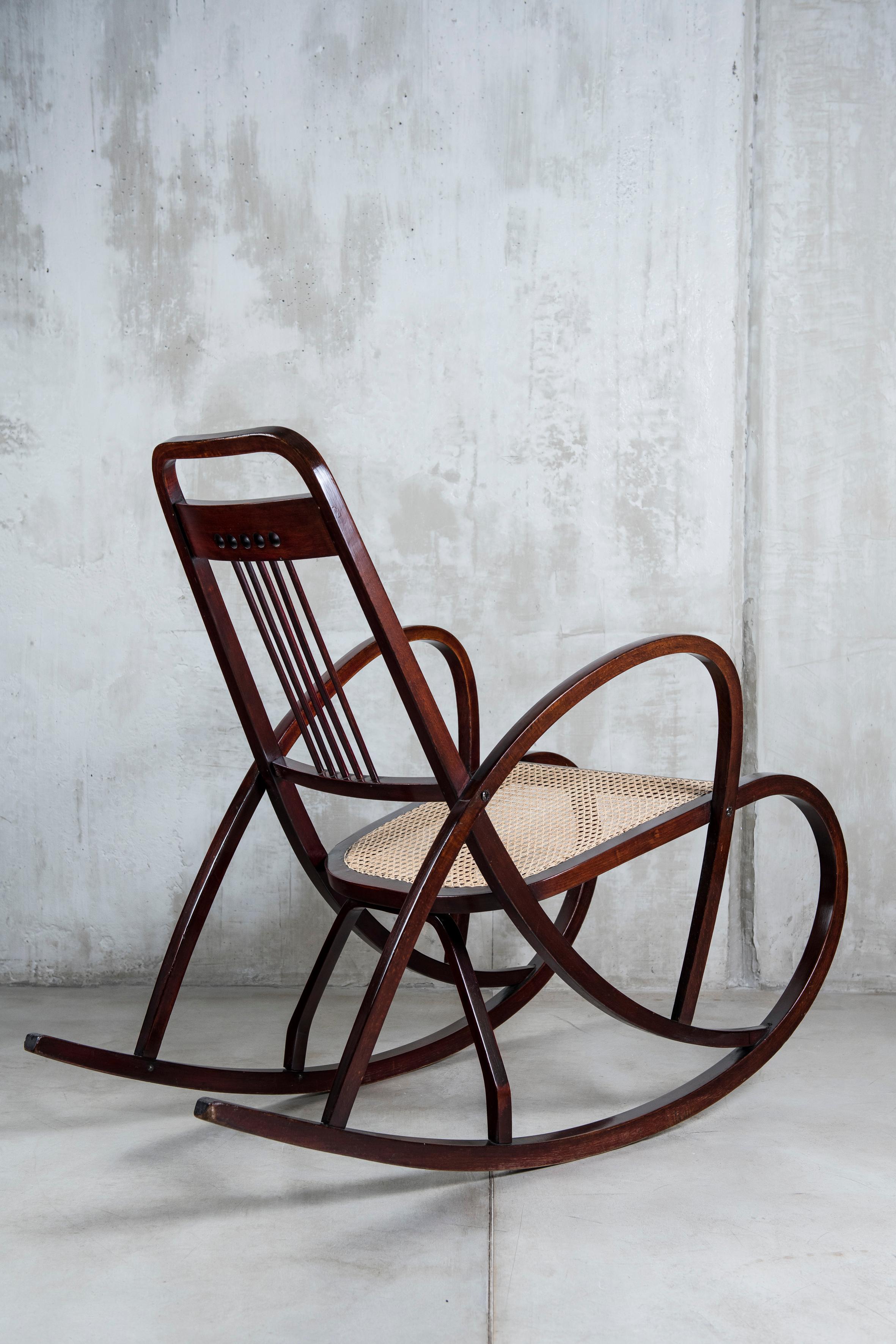 Thonet rocking chair, model number 511. Vienna Secession, circa 1904.