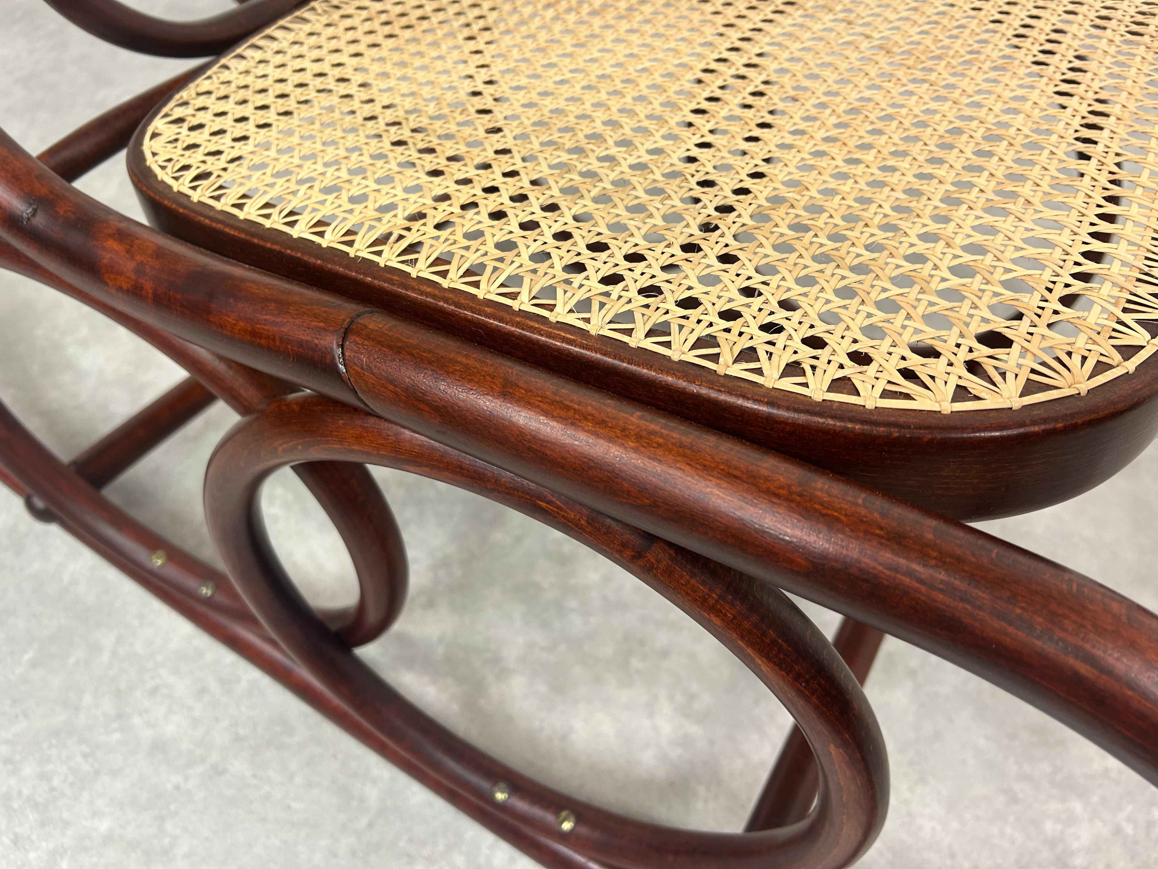 Silla mecedora Thonet nº 4 Austríaco