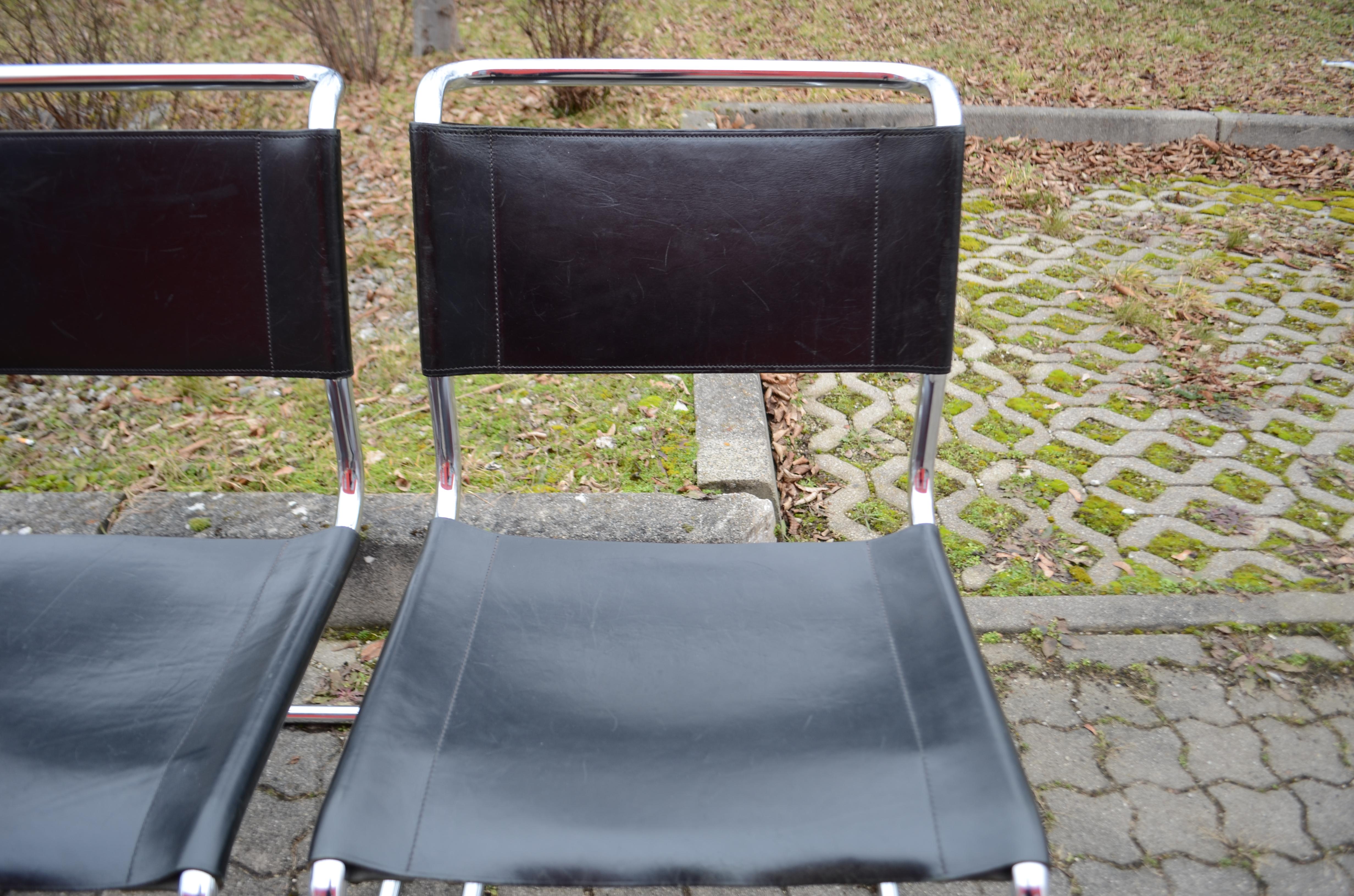 Thonet S 33 Vintage Black Saddle Leather Chair Mart Stam Cantilever, Set of 4 For Sale 2