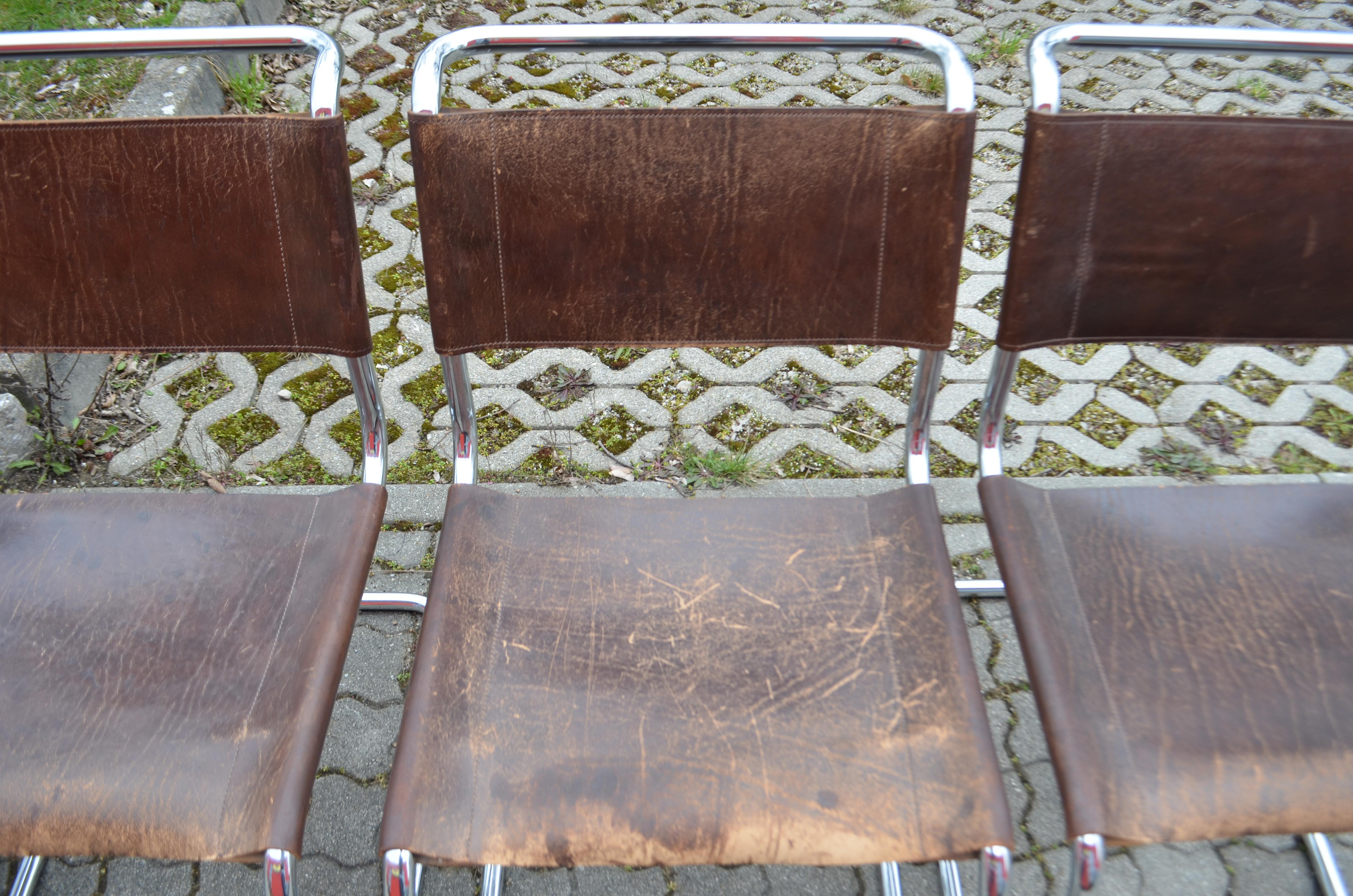 Vegetable Dyed Thonet S 33 Vintage Brown Leather Chairs Mart Stam Cantilever Set of 10 For Sale