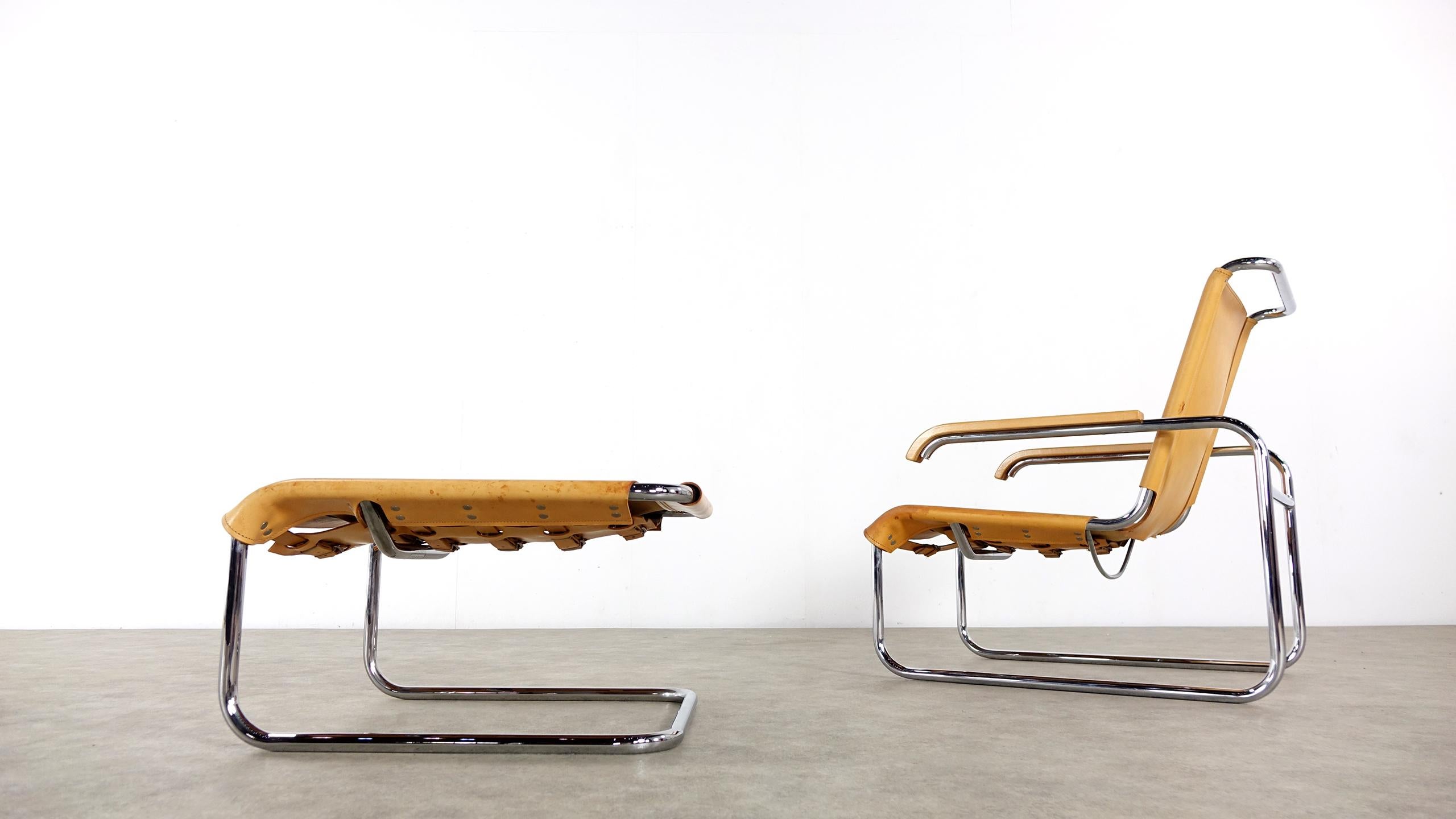 Thonet S 35 L & S 35 H design Marcel Breuer lounge chair and ottoman 

The matching stool S 35 H transforms Breuer's club chair S 35 L in to a chaise longues. Noteworthy that also the stool free-springy properties having. The cognac leather has a