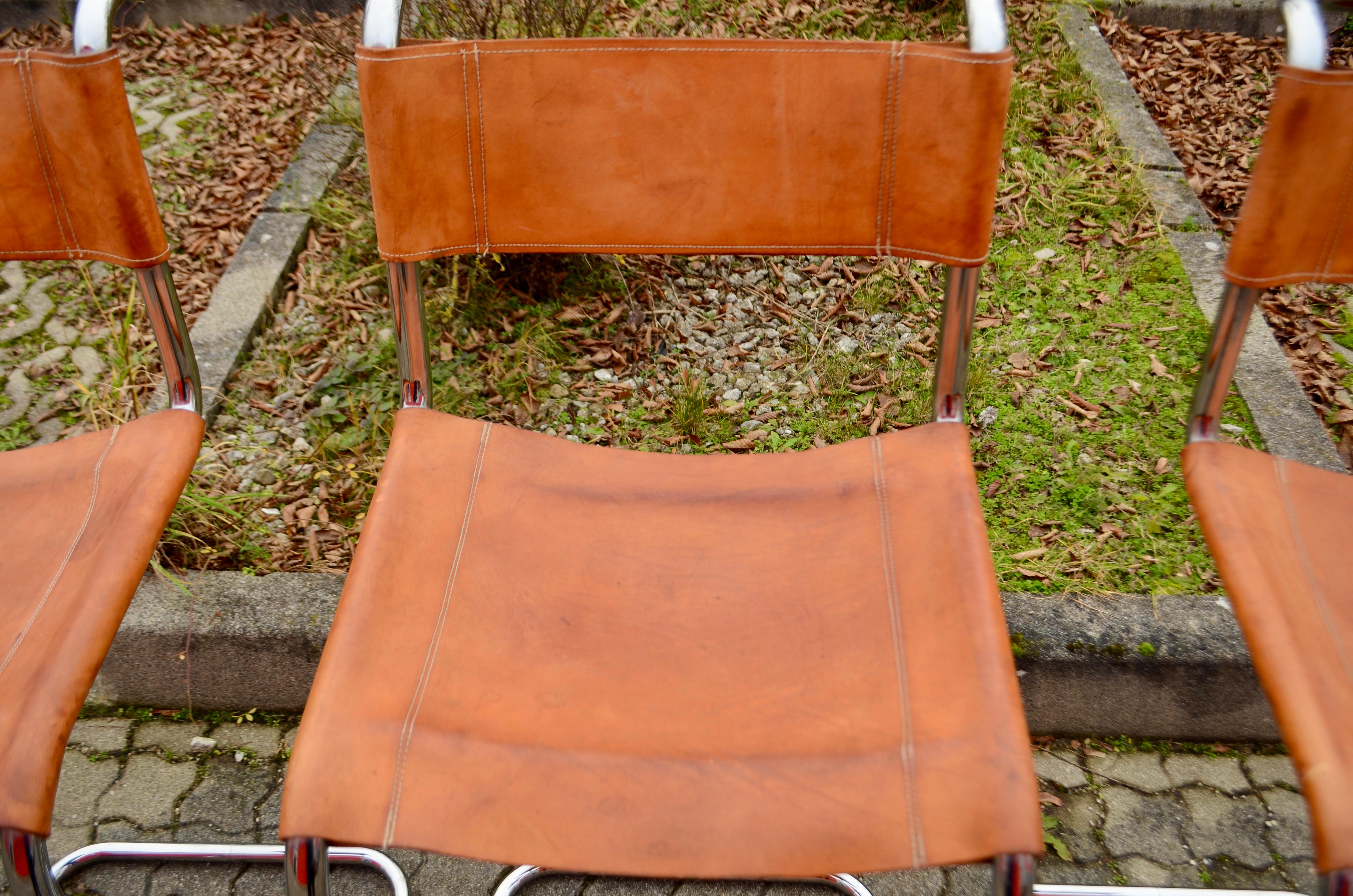 Thonet S 39 L  Silla taburete de bar de cuero vegetal coñac Mart Stam Lote de 3 Teñido con vegetales en venta