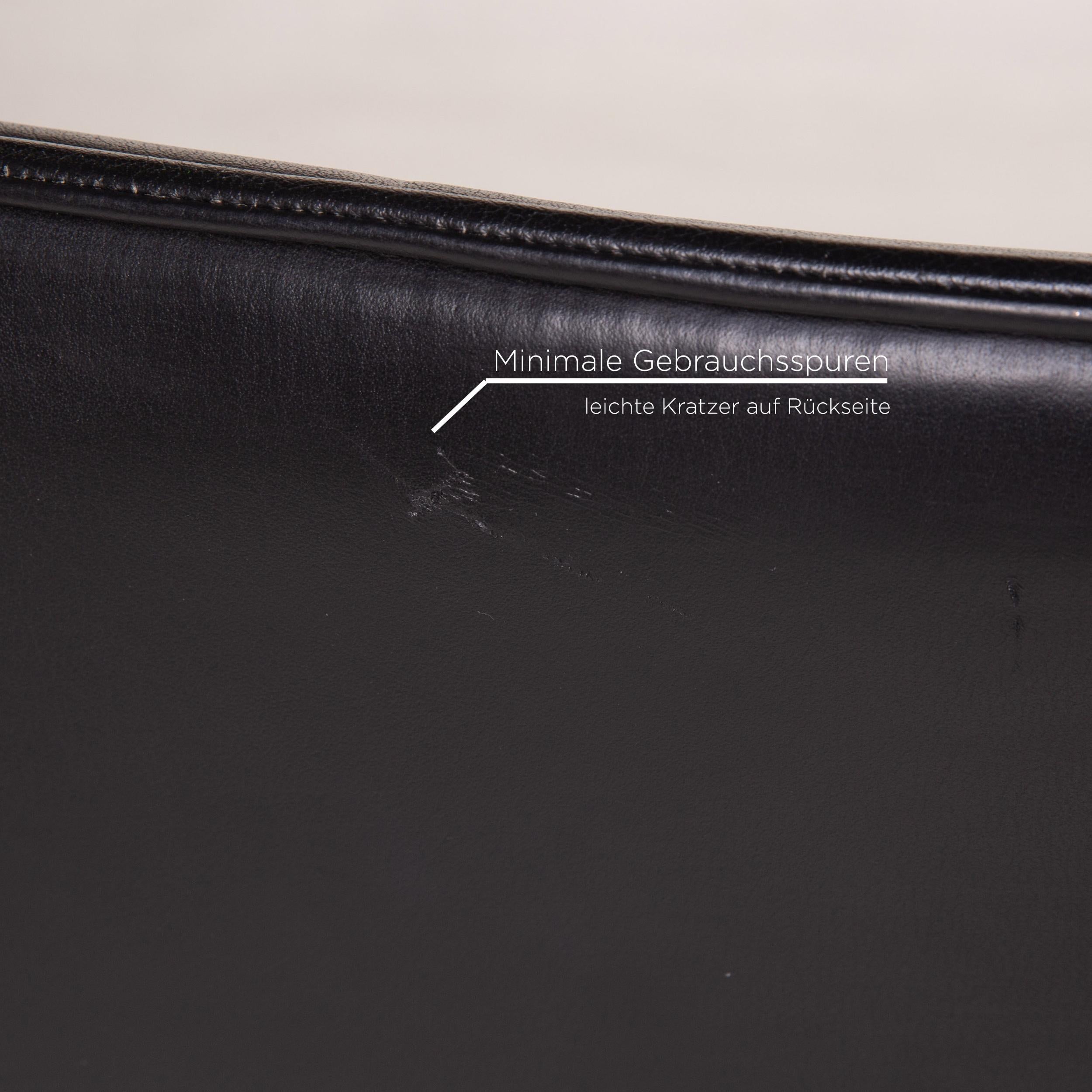 Thonet S 74 leather chair black 2x cantilever chairs In Fair Condition For Sale In Cologne, DE