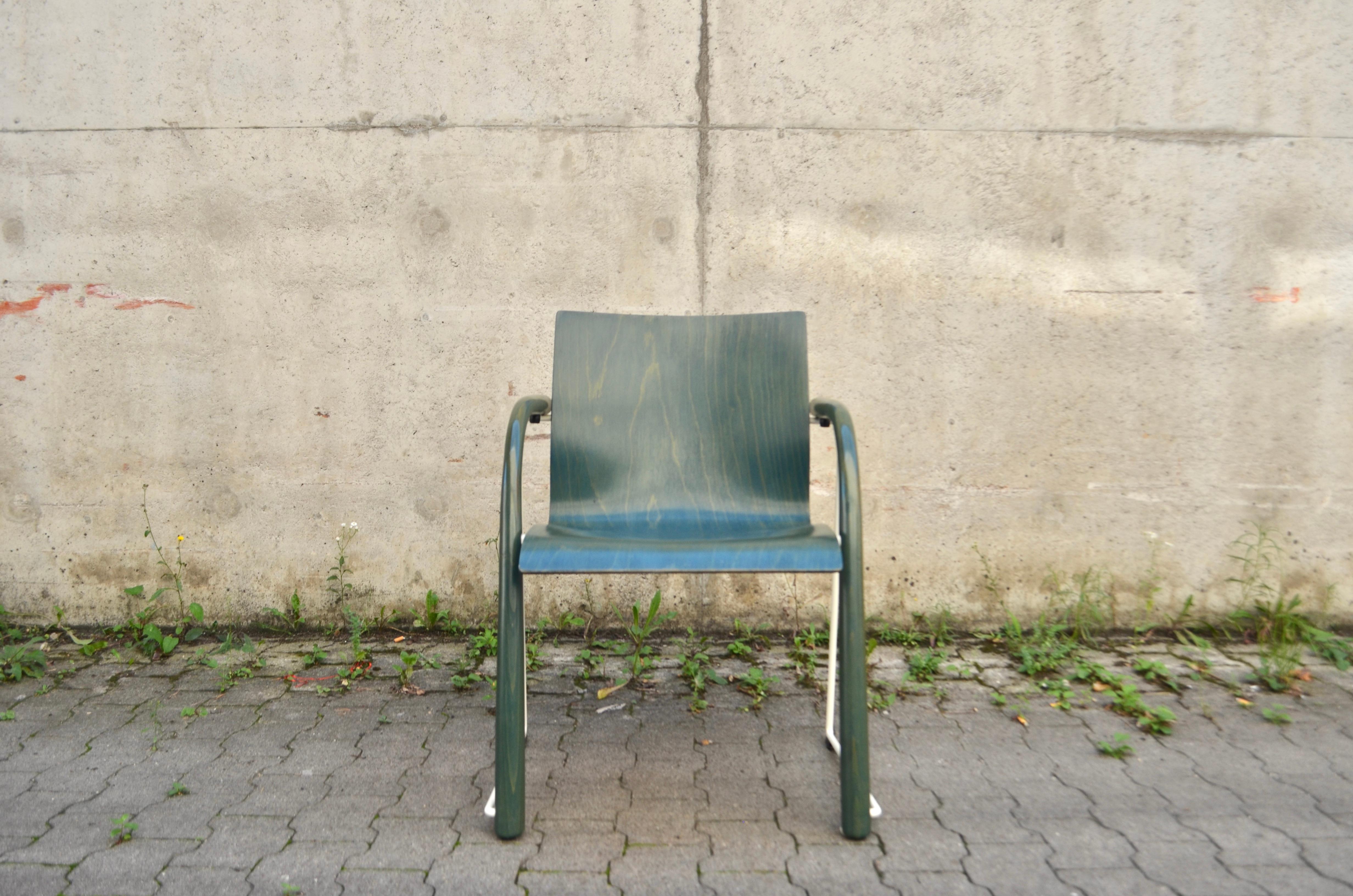 Thonet S320 green Chair Ulrich Boehme & Wulf Schneider For Sale 5