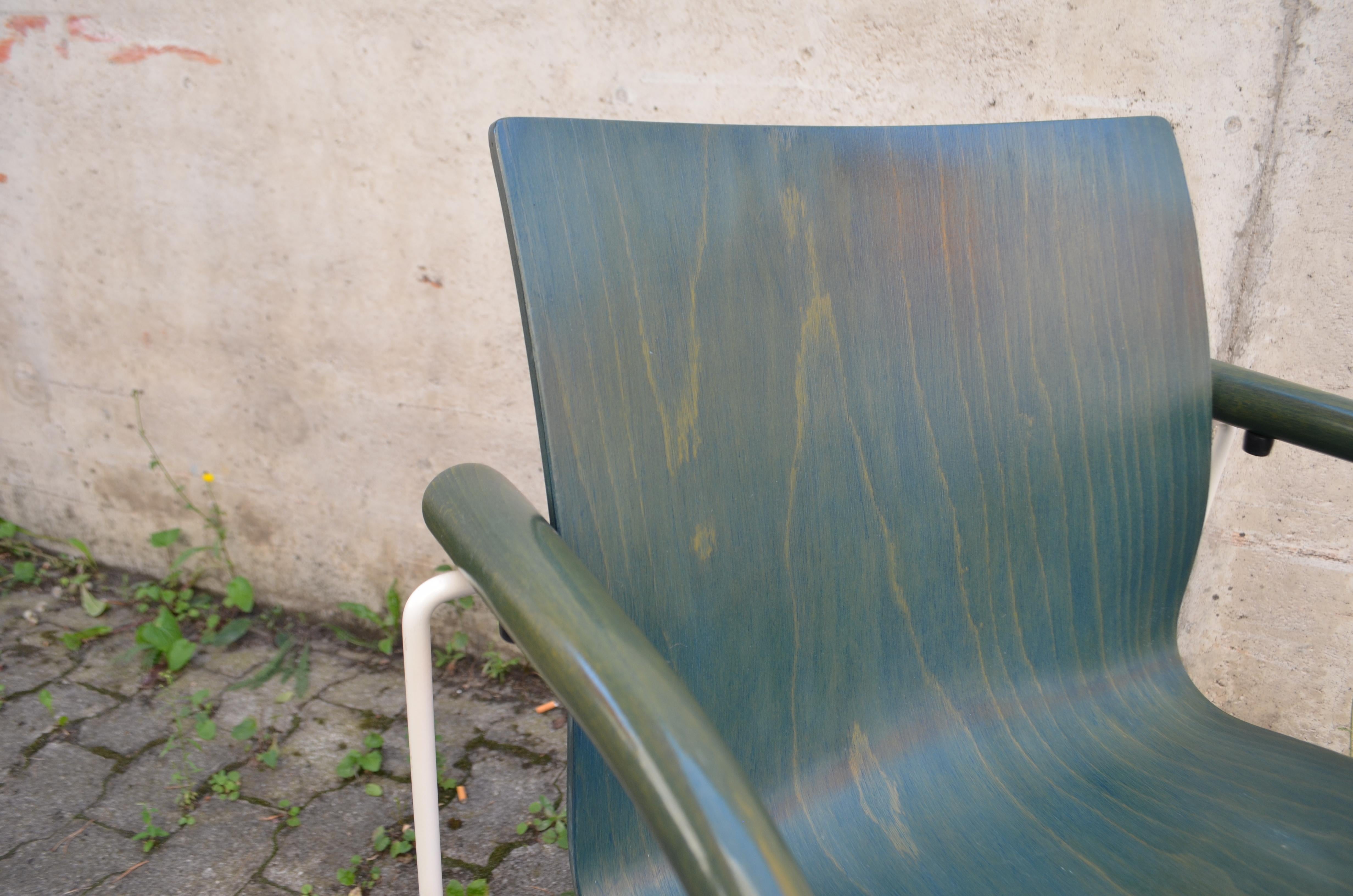 Thonet S320 green Chair Ulrich Boehme & Wulf Schneider For Sale 2