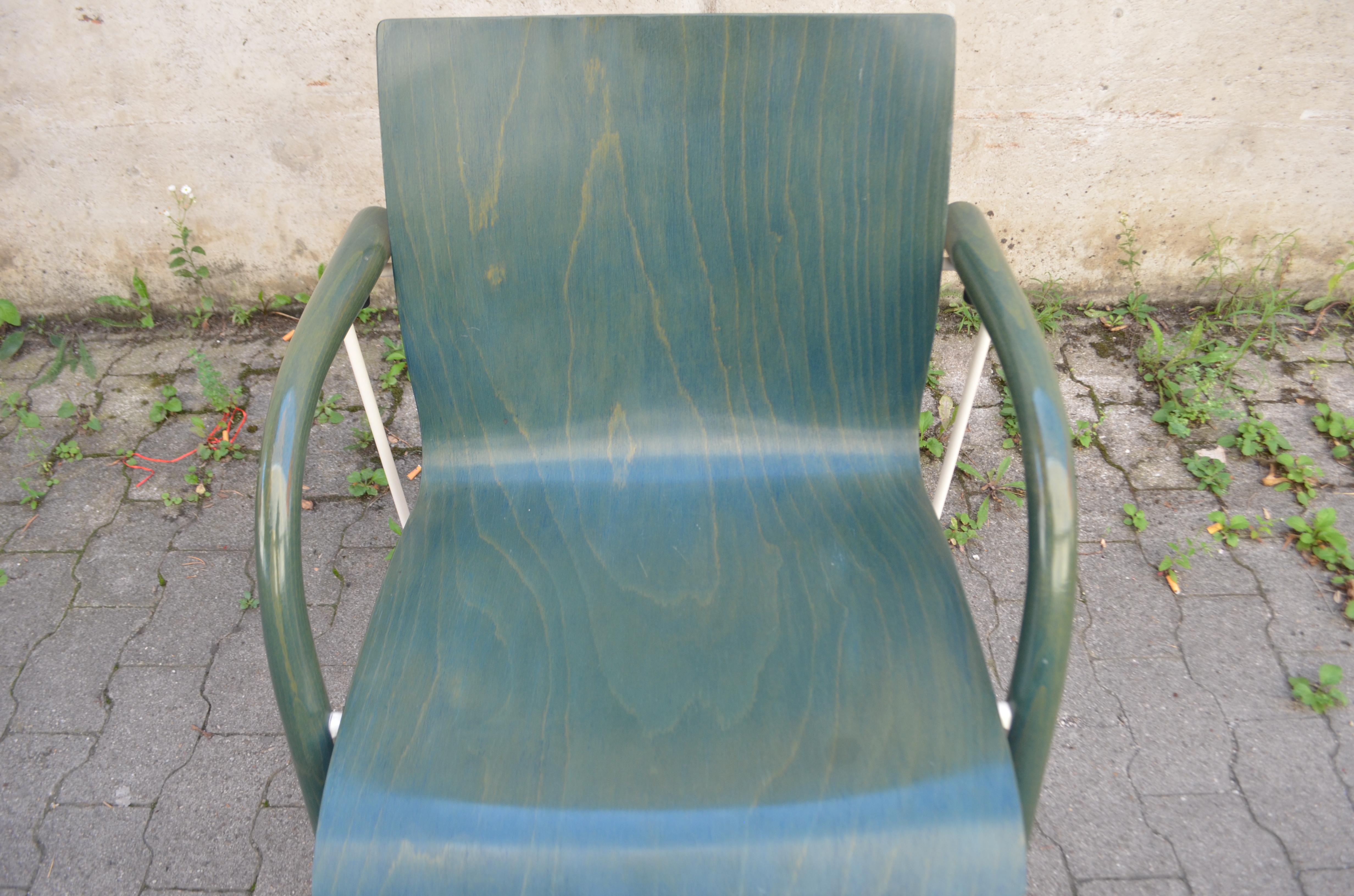 Thonet S320 green Chair Ulrich Boehme & Wulf Schneider For Sale 3