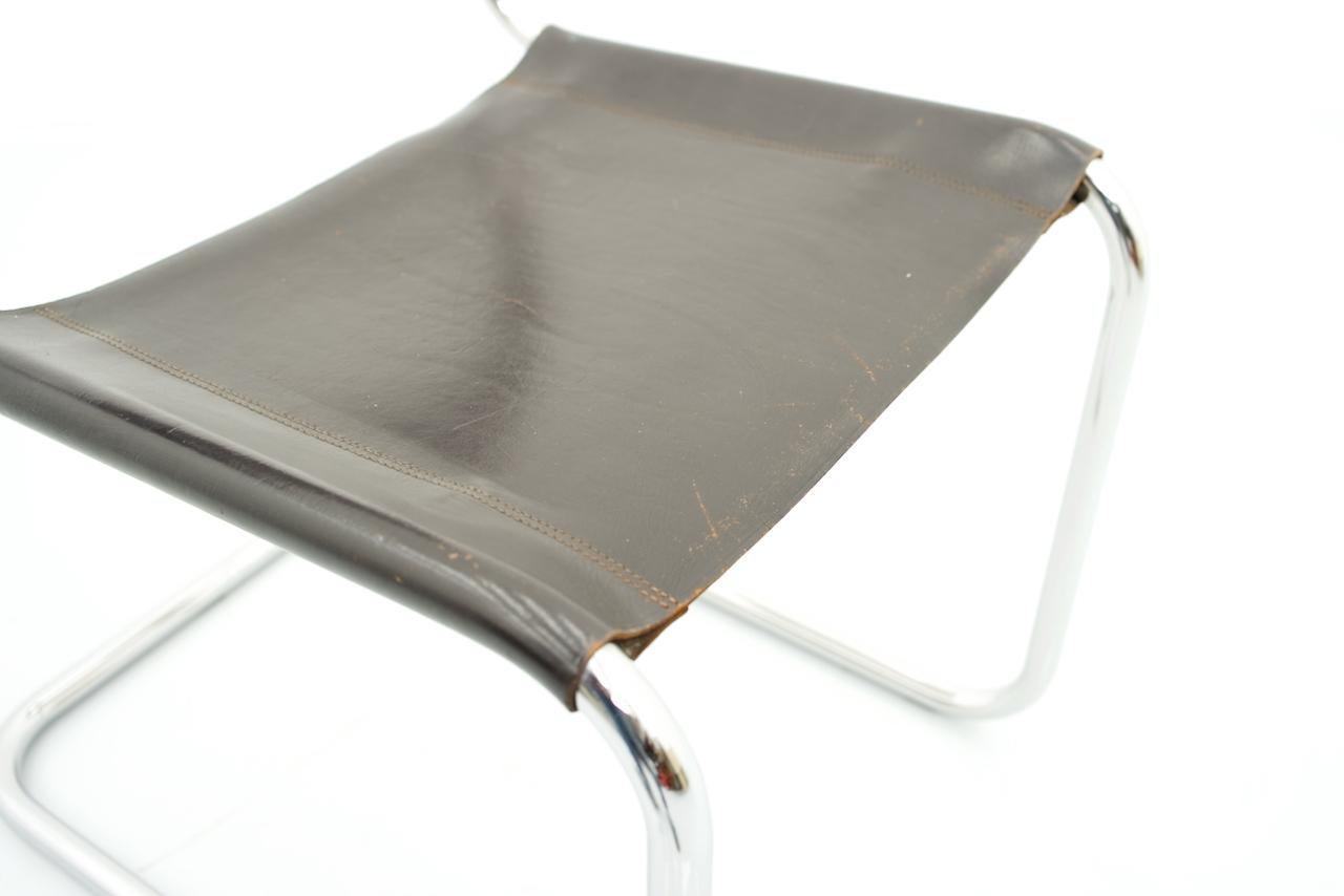 Thonet S33 Cantilever Chair Chrome and Leather Mart Stam 1926 4