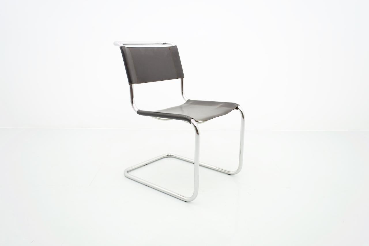 Thonet S33 Cantilever Chair Chrome and Leather Mart Stam 1926 4
