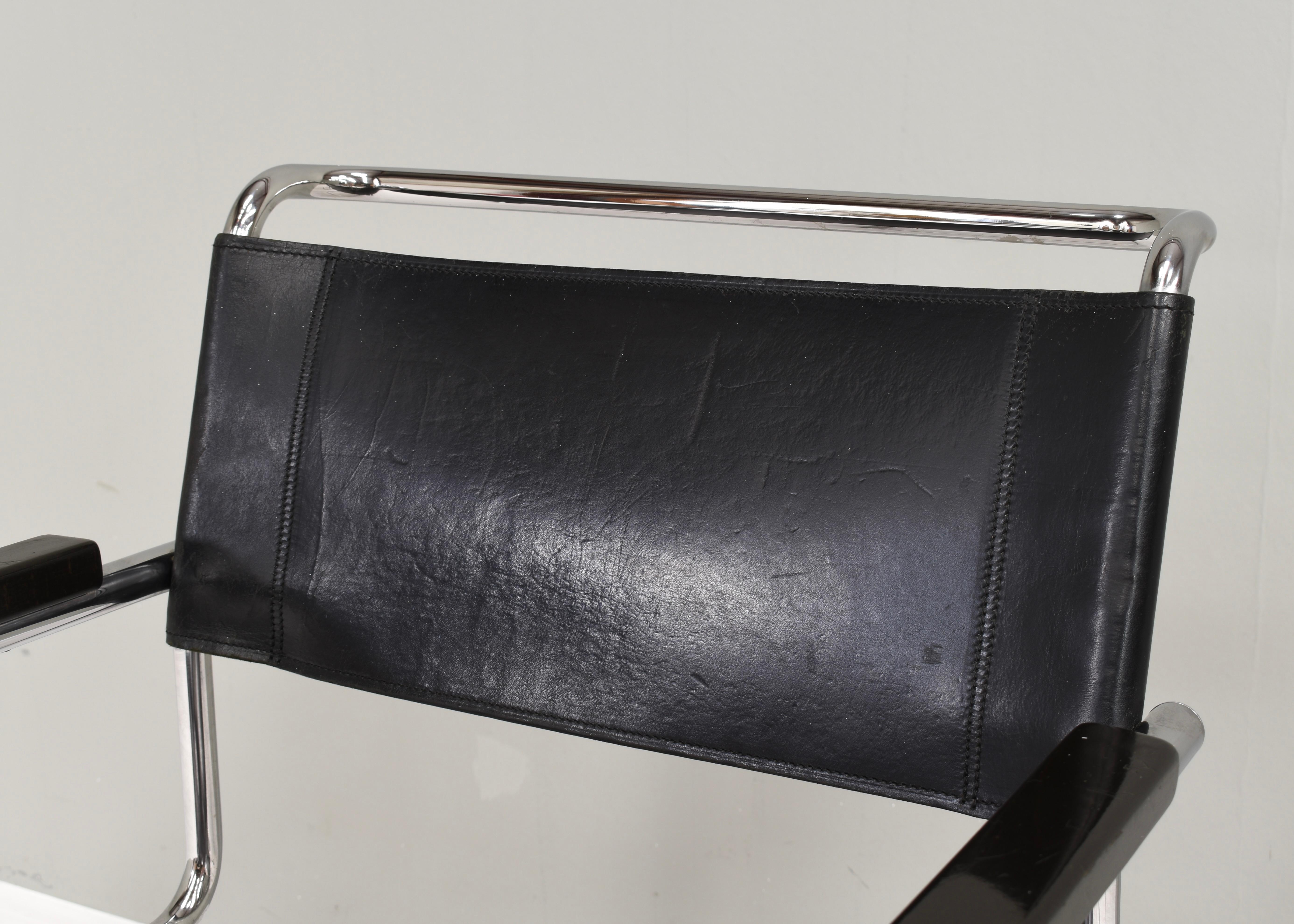 Thonet S34 Cantilever chairs by Mart Stam in black leather and chrome – Germany For Sale 4