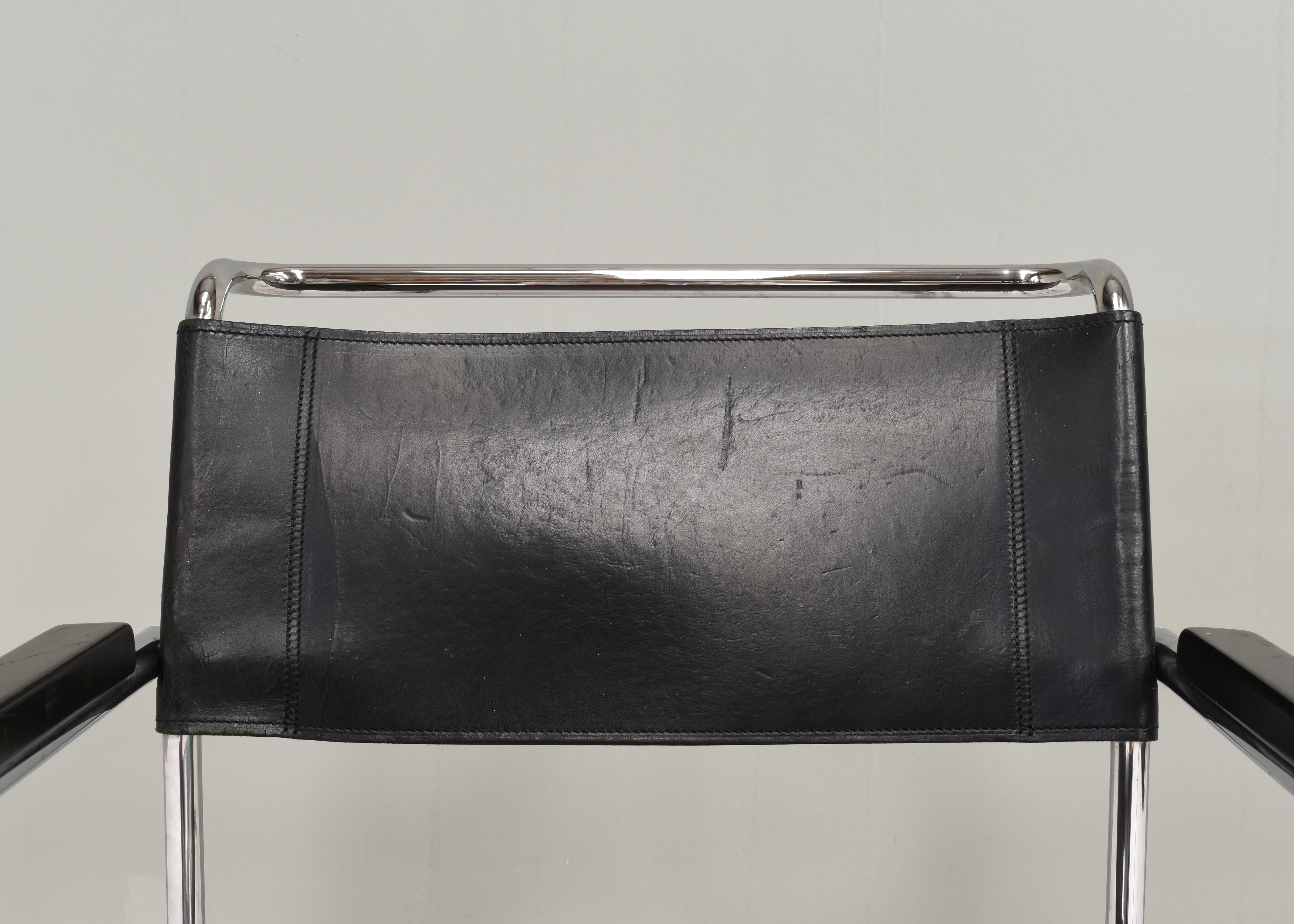 Chaises luge Thonet S34 de Mart Stam en cuir noir et chrome - Allemagne en vente 5