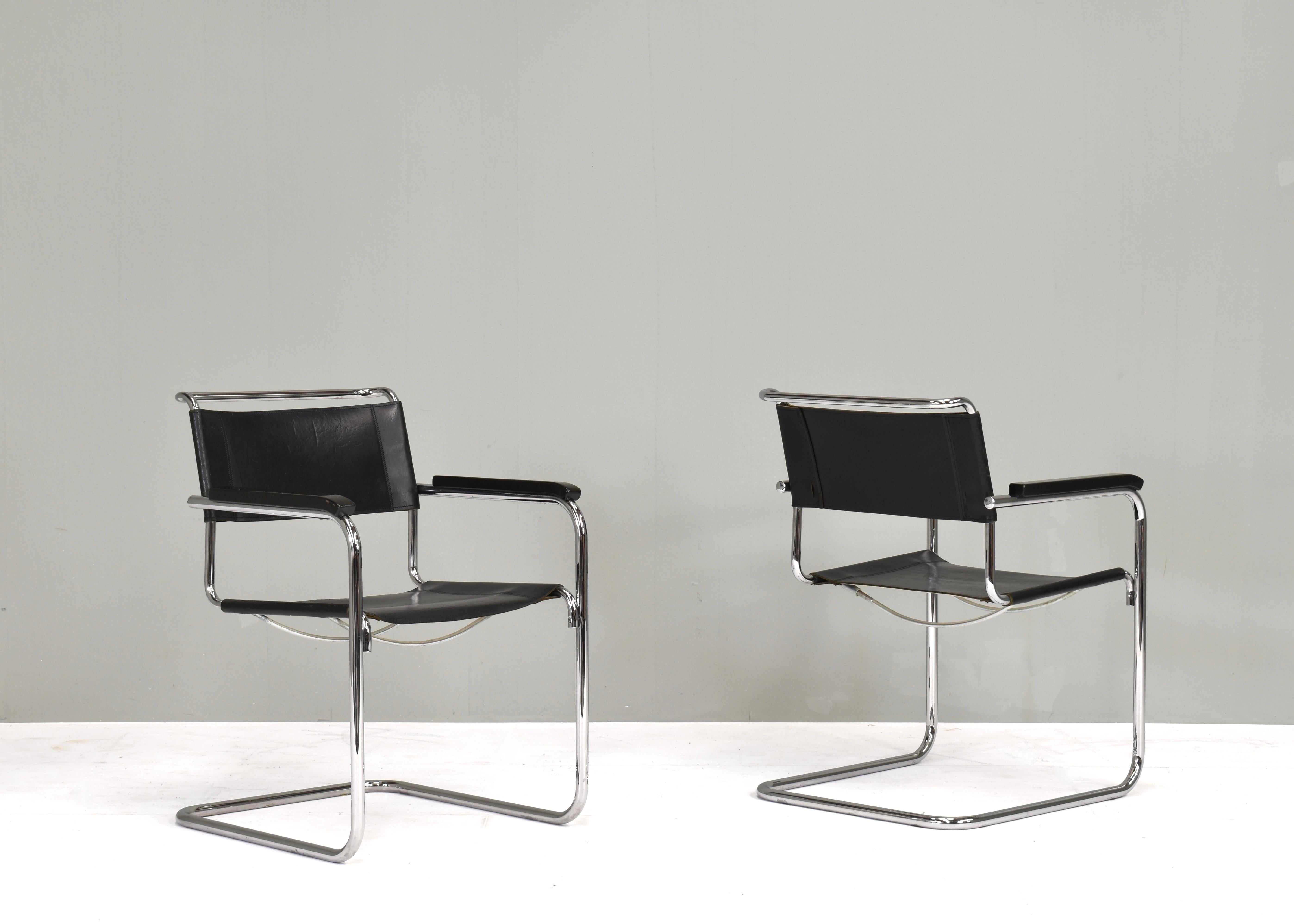 Bauhaus Thonet S34 Cantilever chairs by Mart Stam in black leather and chrome – Germany For Sale