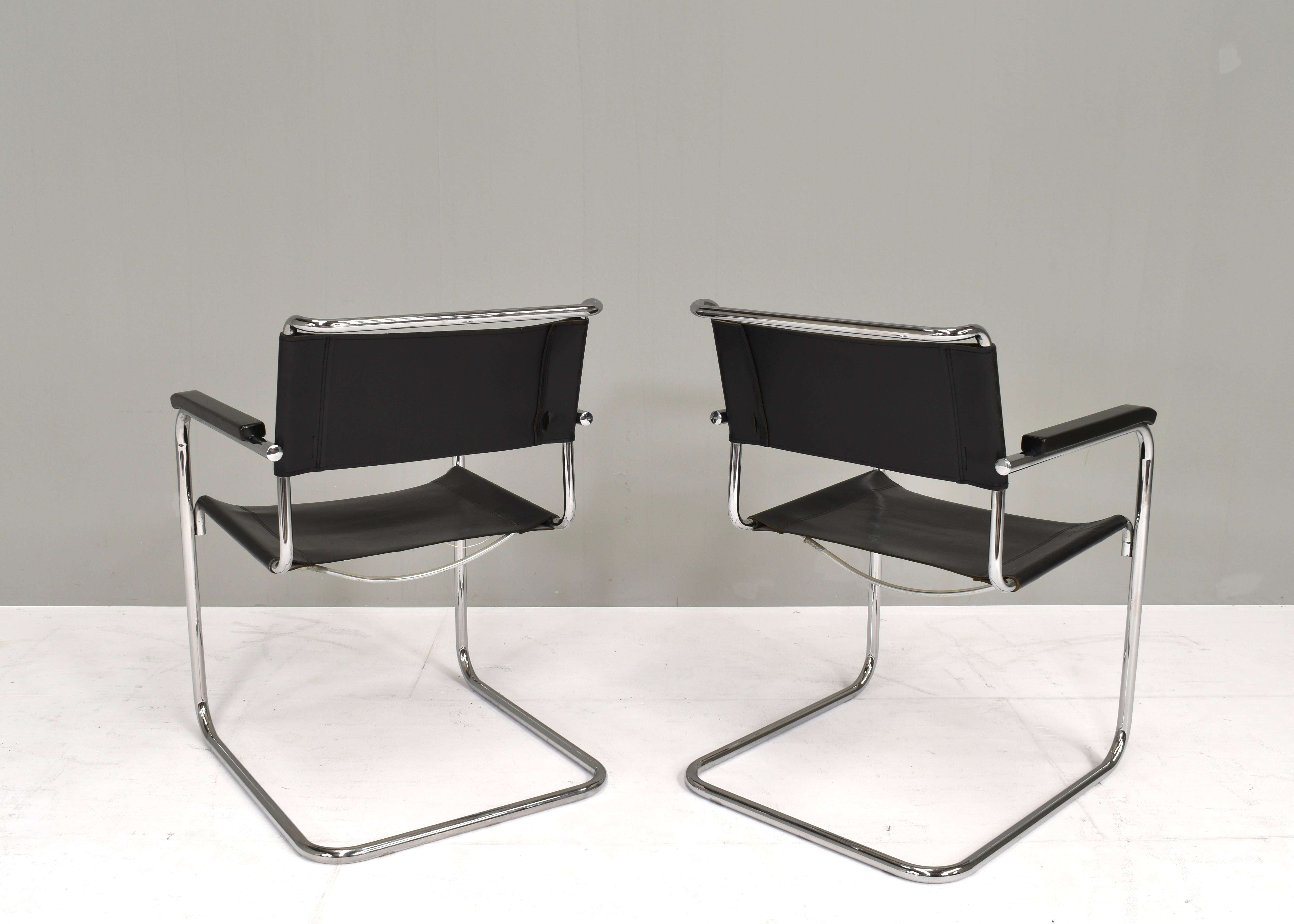 Bauhaus Thonet S34 Cantilever chairs by Mart Stam in black leather and chrome – Germany For Sale