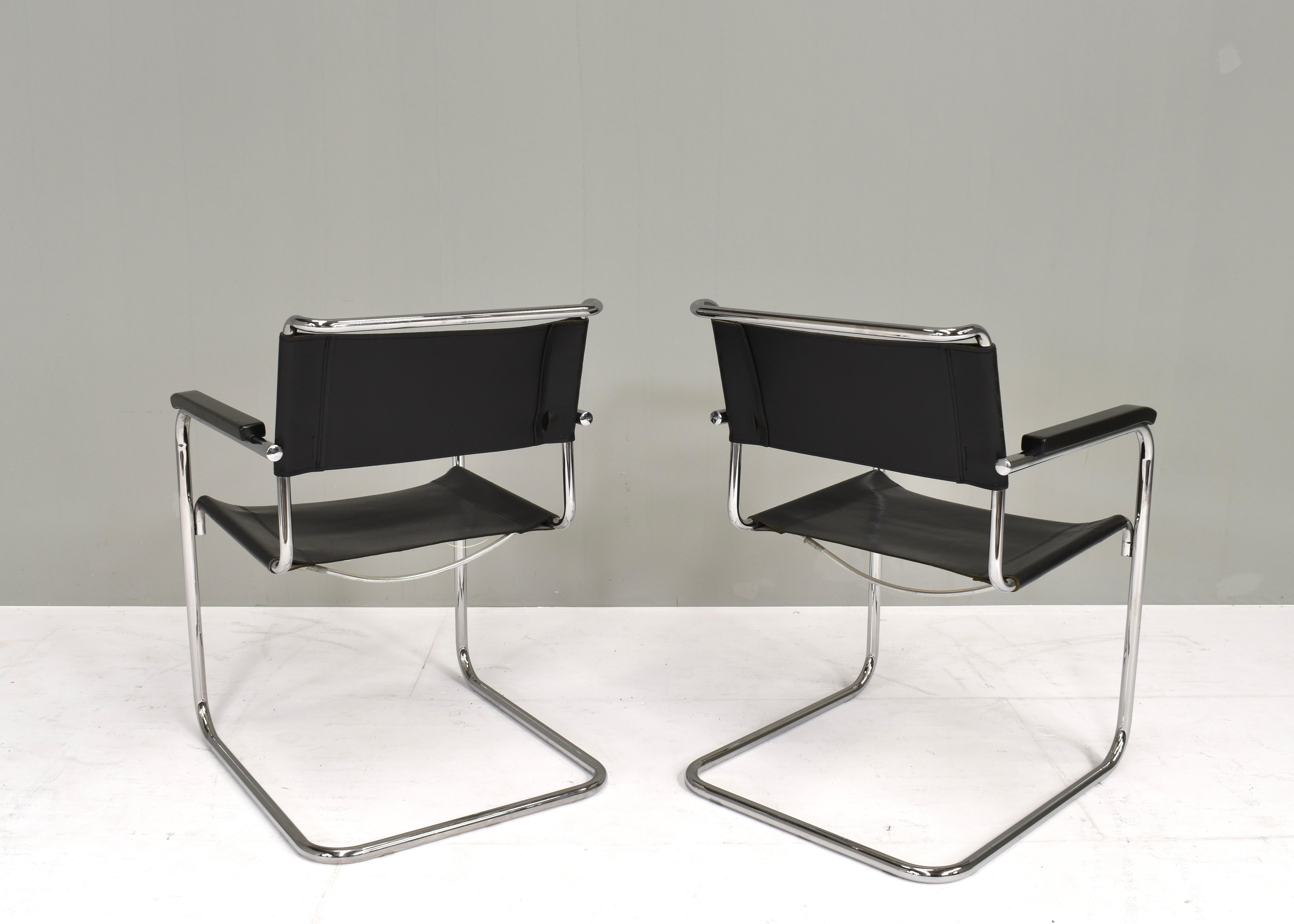 Early 20th Century Thonet S34 Cantilever chairs by Mart Stam in black leather and chrome – Germany For Sale