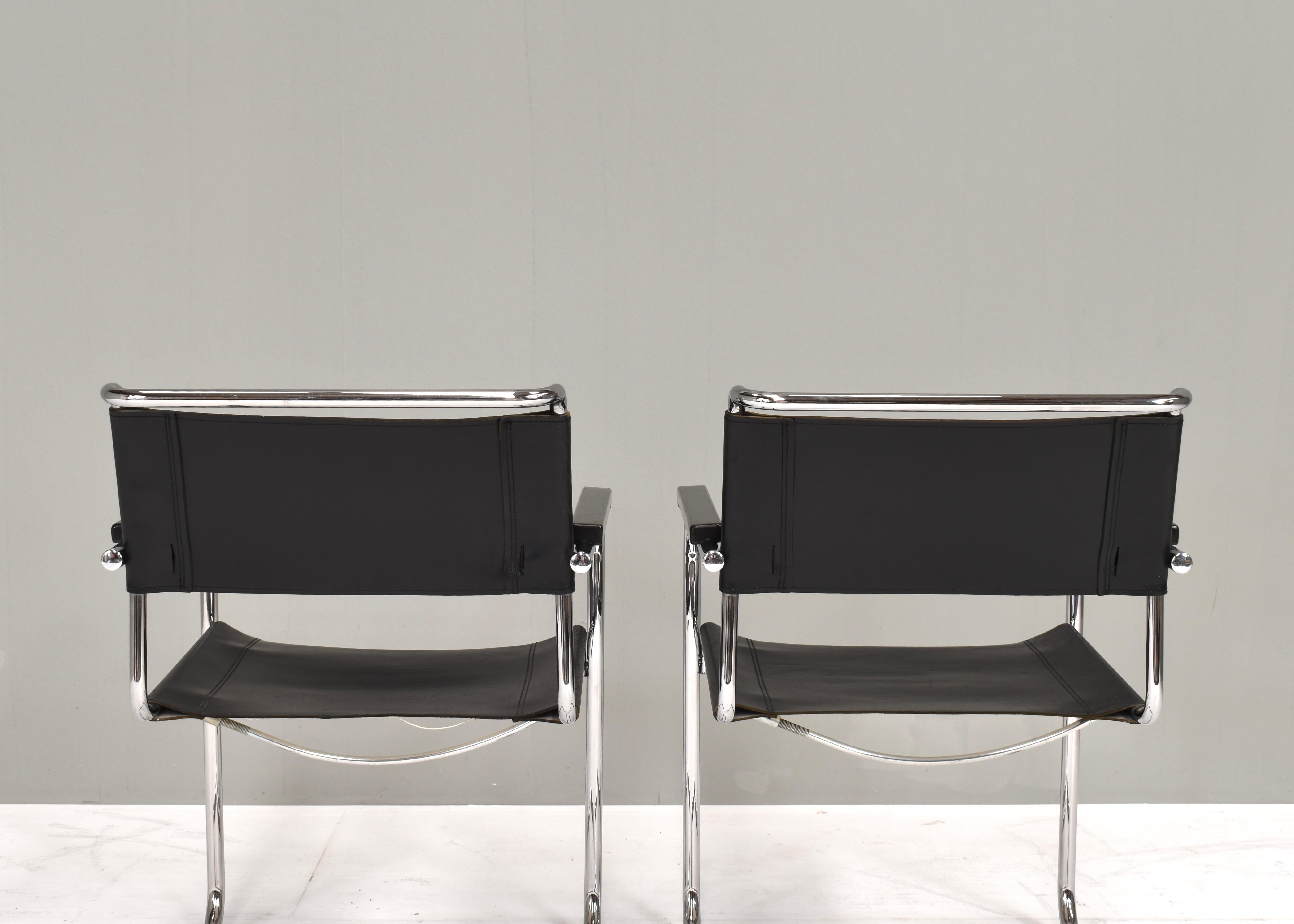 Thonet S34 Cantilever chairs by Mart Stam in black leather and chrome – Germany For Sale 2