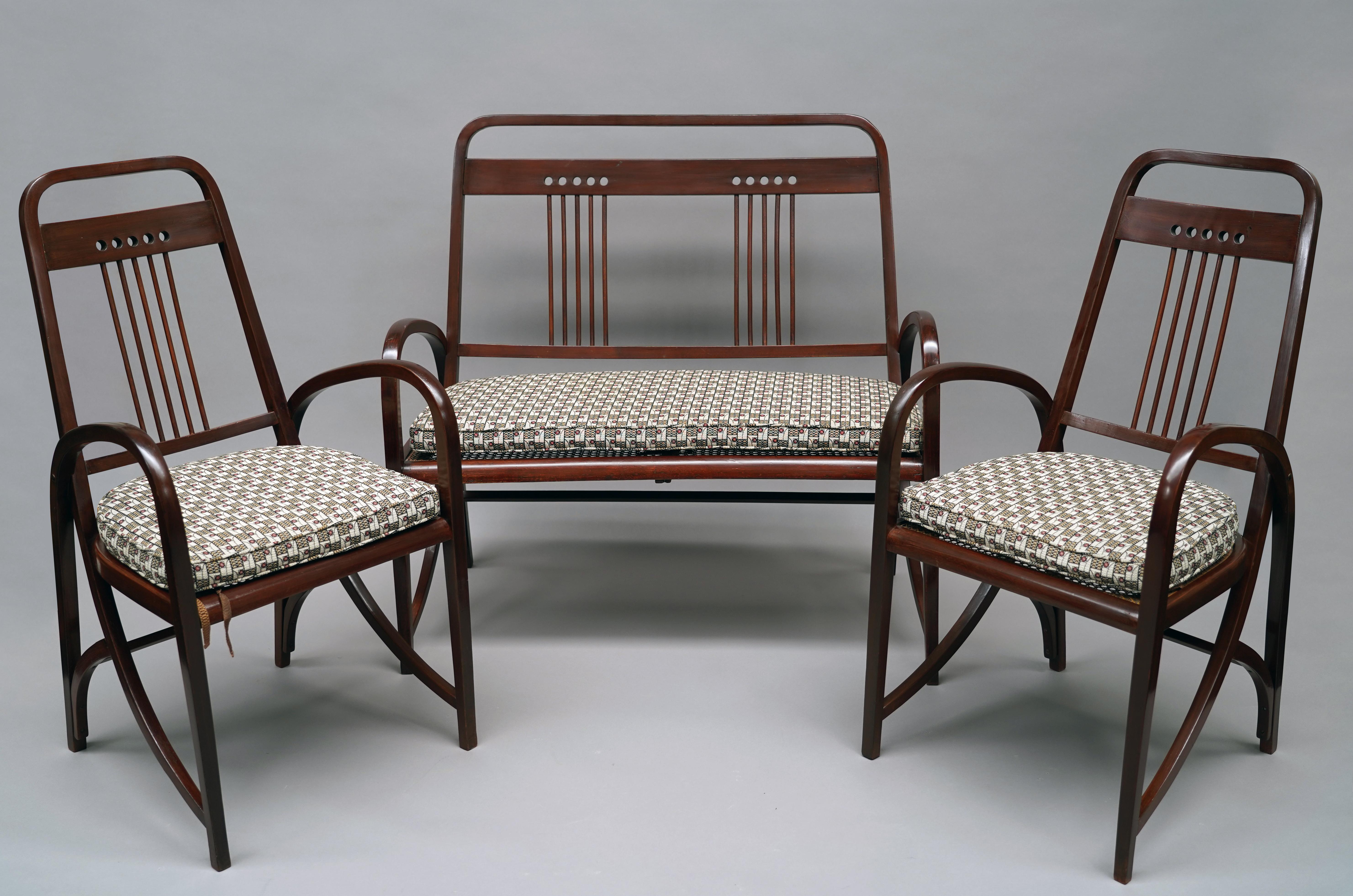Thonet, Salon Set, Austria, circa 1904 In Good Condition For Sale In PARIS, FR