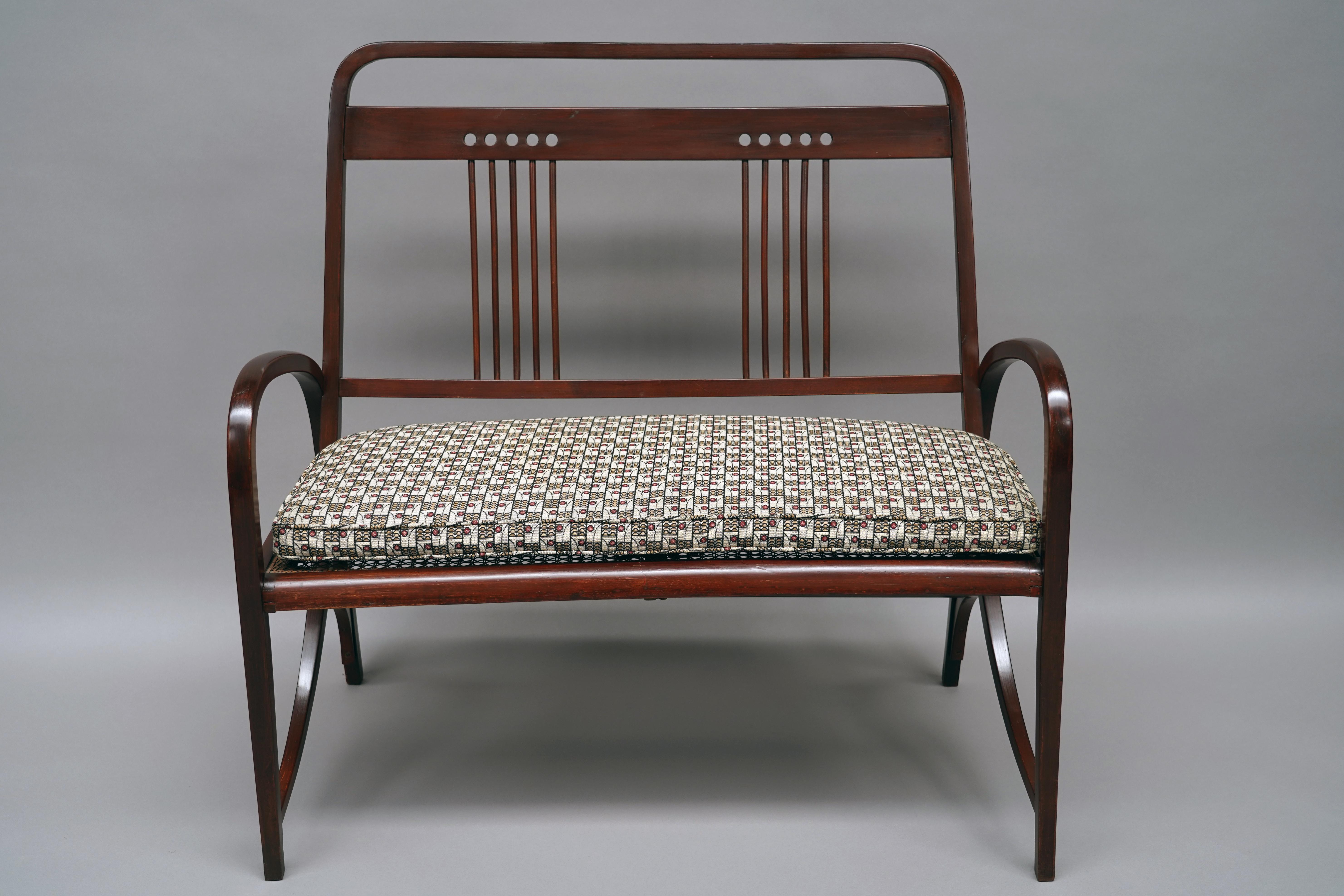 20th Century Thonet, Salon Set, Austria, circa 1904 For Sale