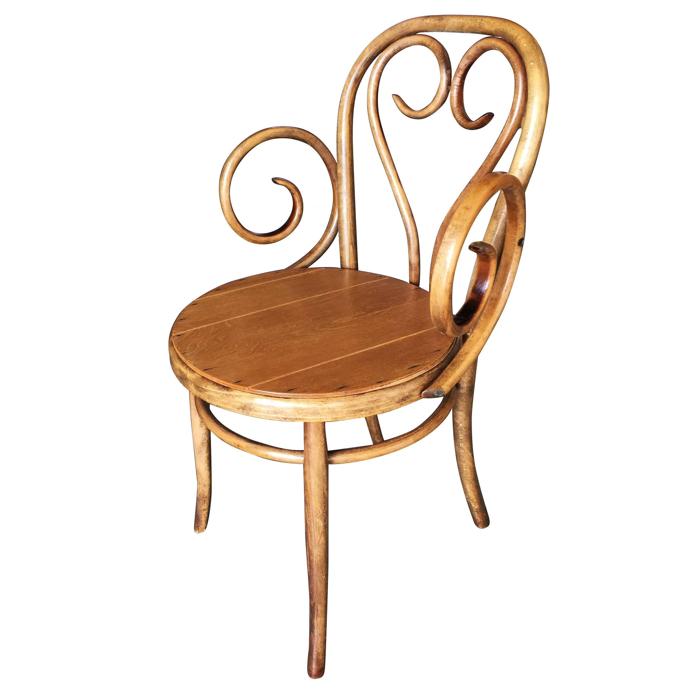 Arts and Crafts Thonet Scrolling Bentwood Armchair, Set of Four