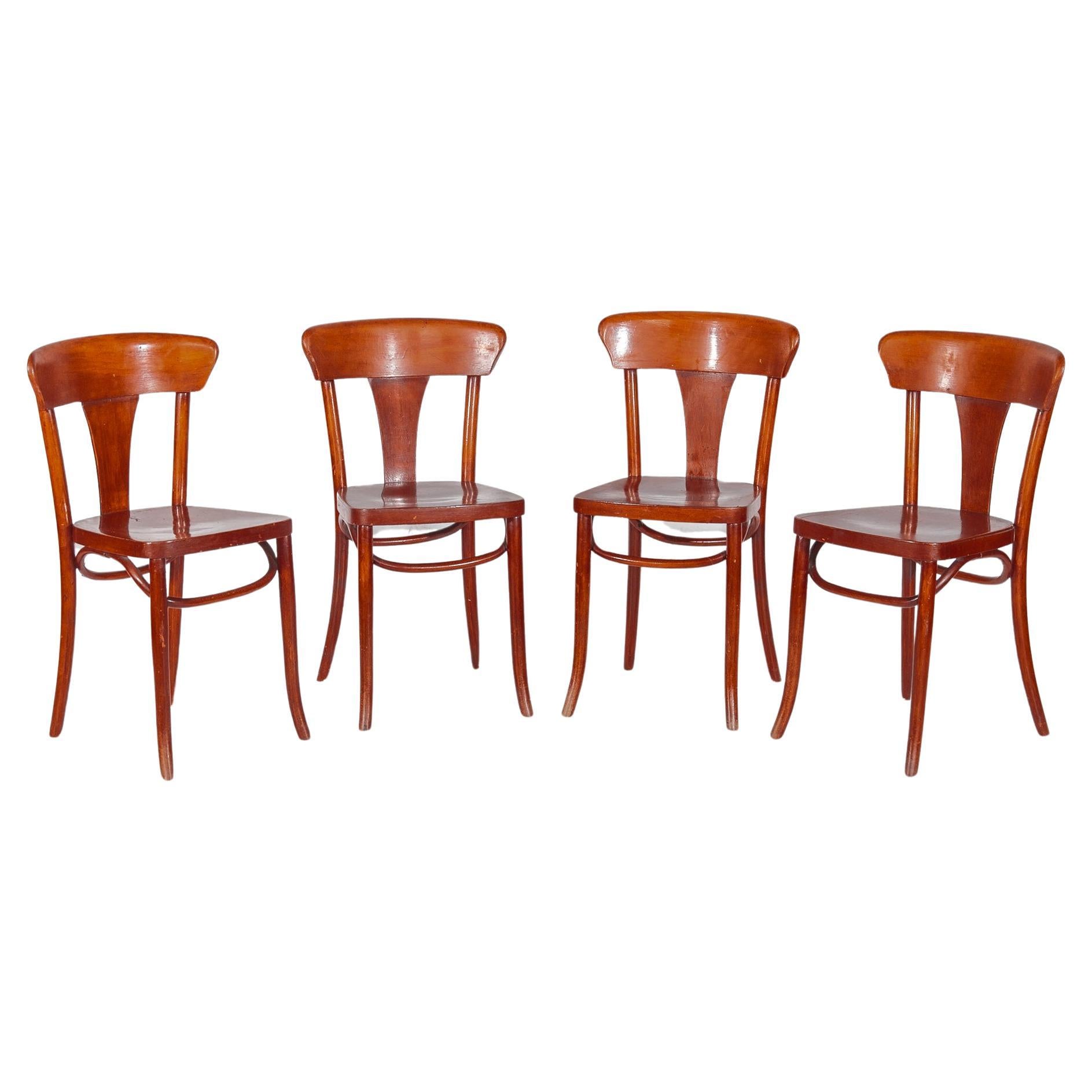 Thonet set of Four Bistro Chairs in Bentwood, 1920