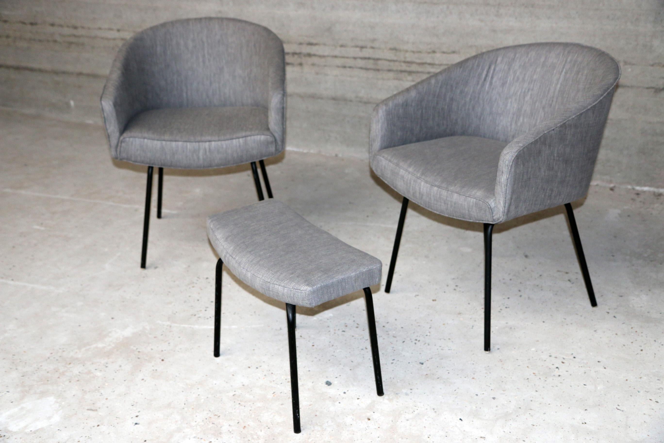 Mid-Century Modern Thonet ST670 Armchairs and  1 Footstool 1960 For Sale