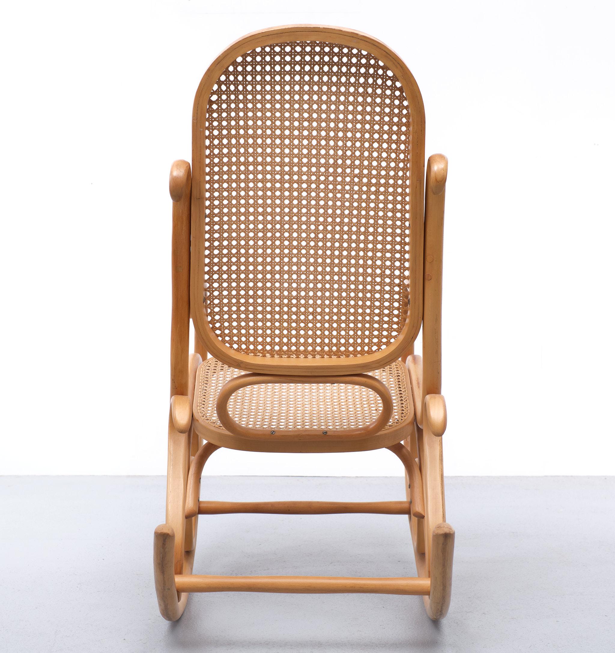 Late 20th Century Thonet Steamed Bentwood Rocking Chair, 1970s 