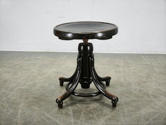 Thonet Style Adjustable Bentwood Piano Stool, Czechoslovakia, 1930s